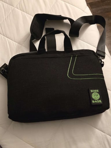 Preview pic of Dimebags 15in tote/laptop bag/sesh bag