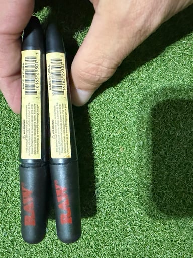 Preview pic of 2 Raw joint holder