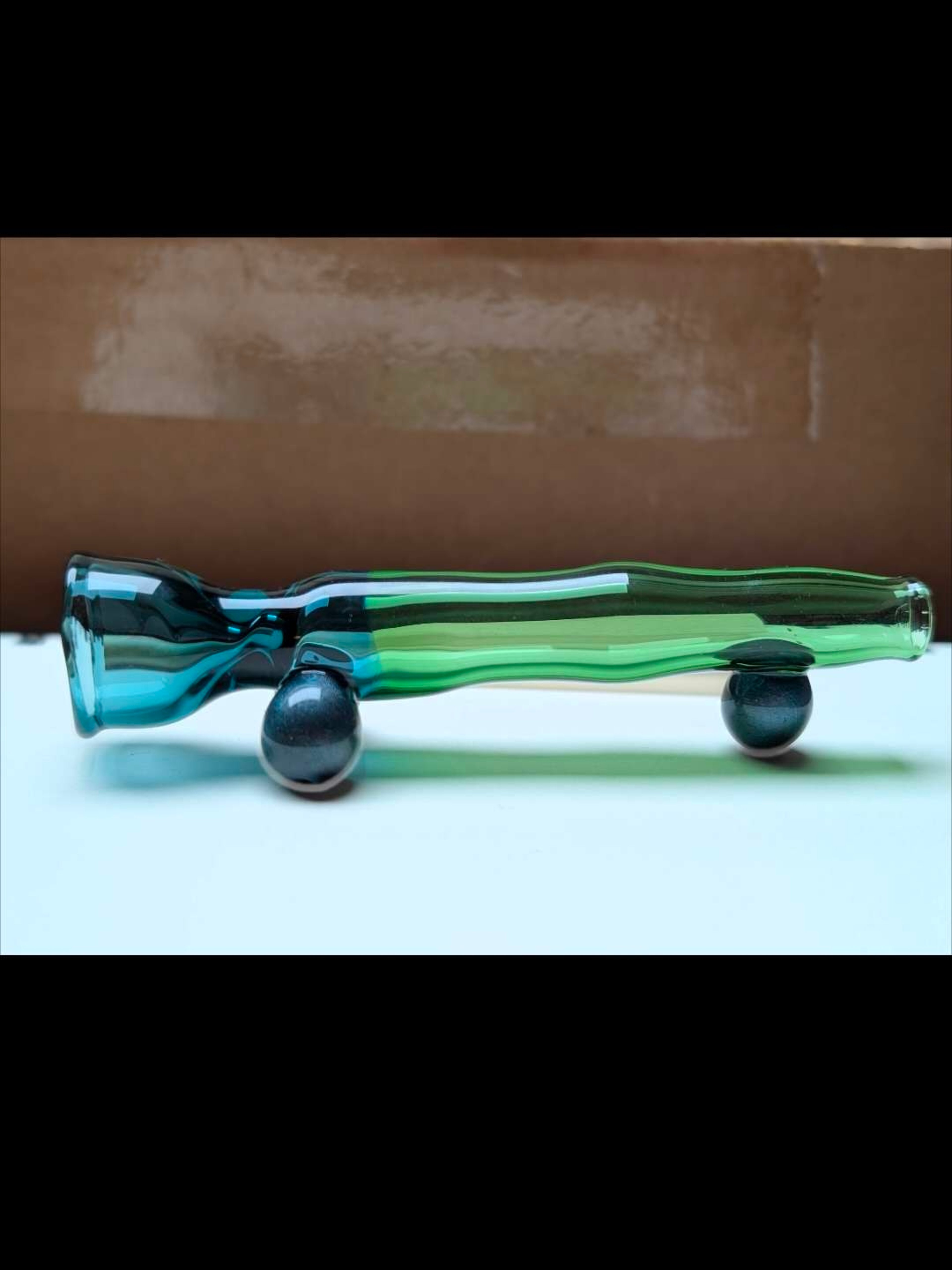 Tripod Chillum image 0