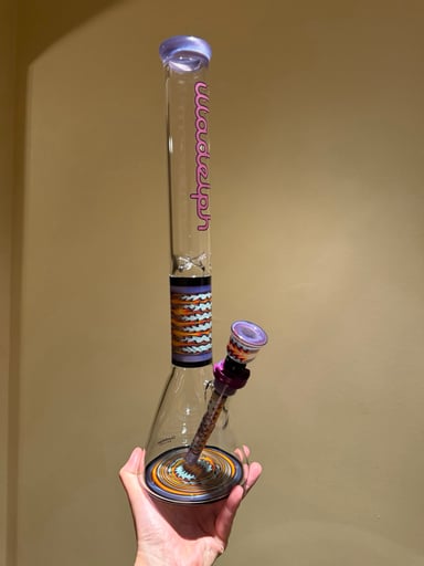 Preview pic of Illadelph Medium Size Beaker Fully Worked