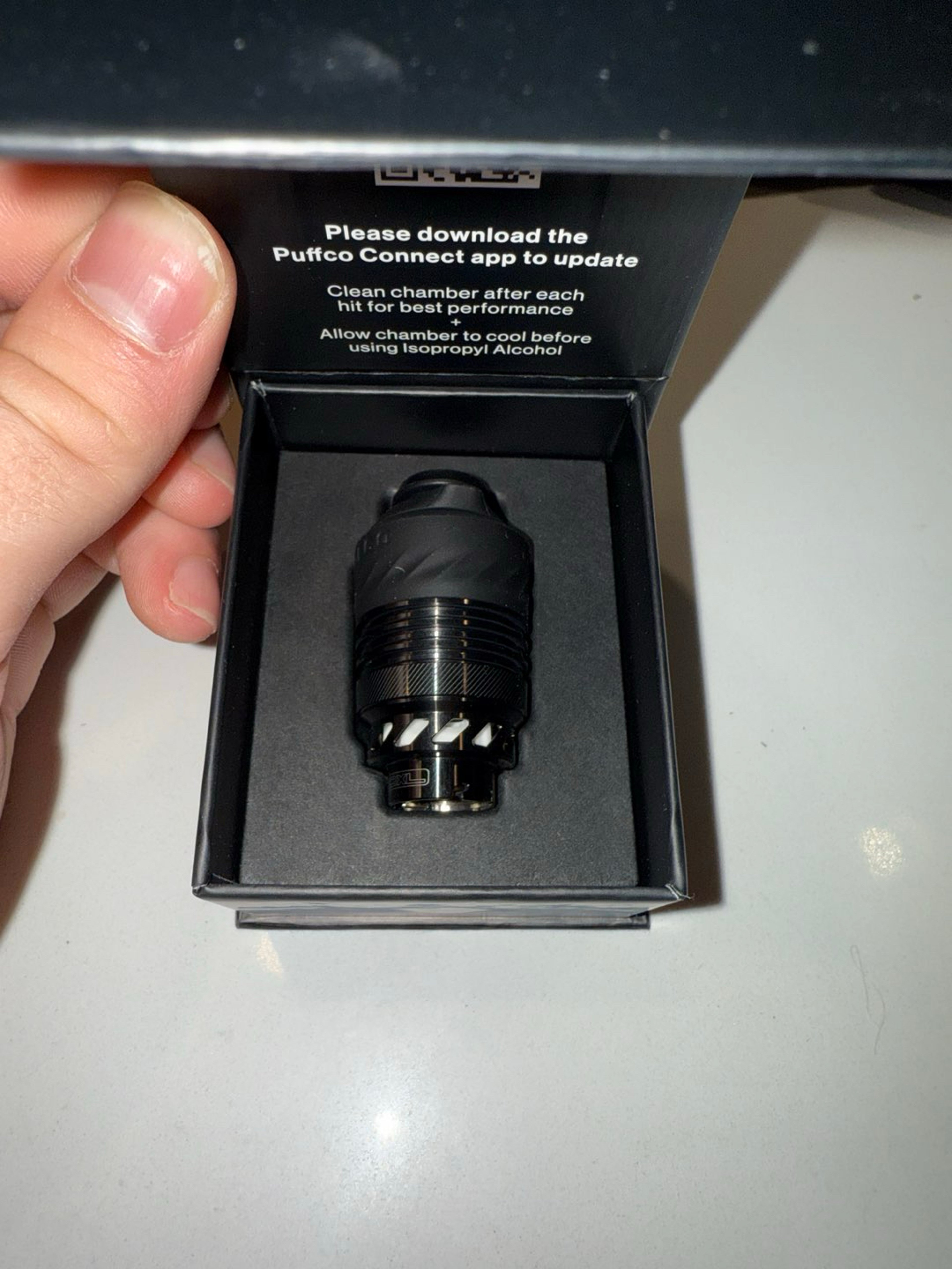 Preview pic of Black Puffco Peak Pro 3DXL Chamber