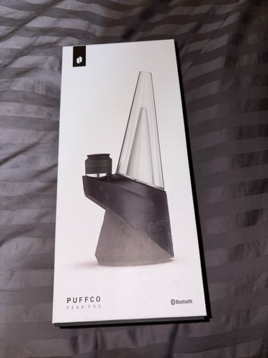 Preview pic of Puffco Peak Pro V1