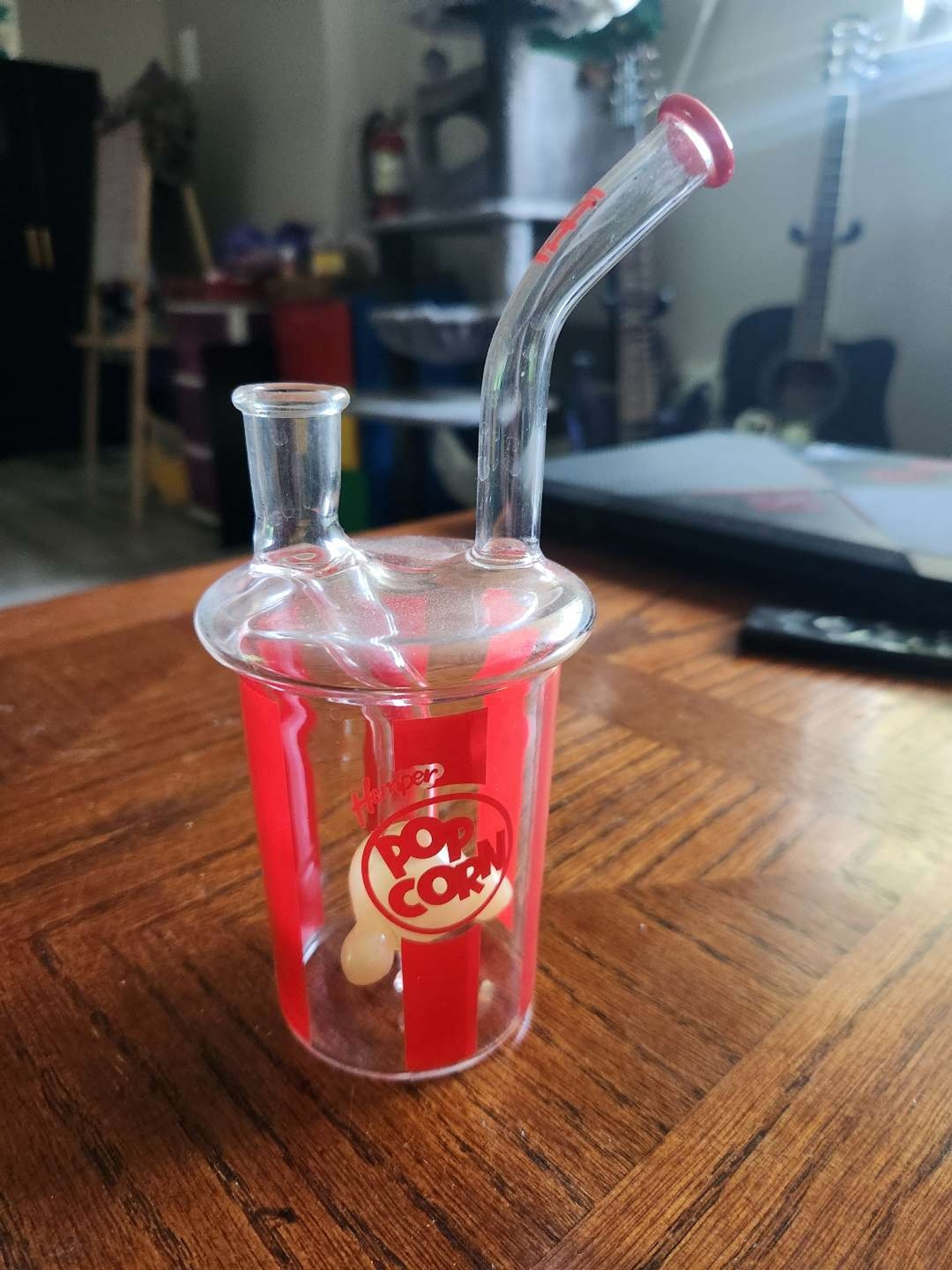 Preview pic of Hemper Pop Corn Bong