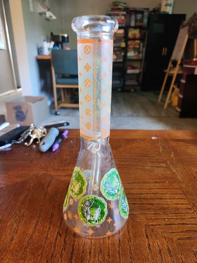 Preview pic of Rick And Morty Bong