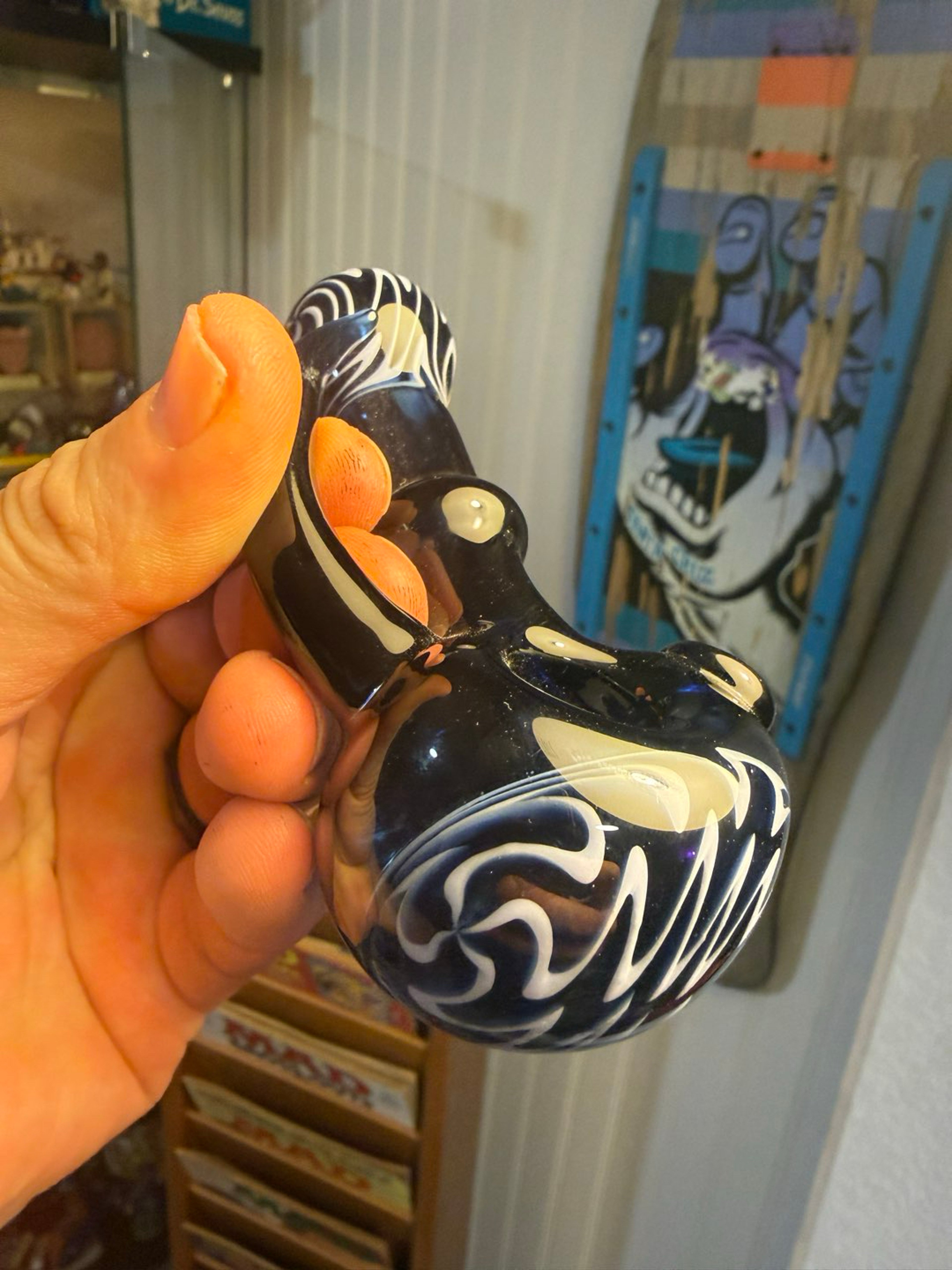Preview pic of Wig Wag horned dry pipe