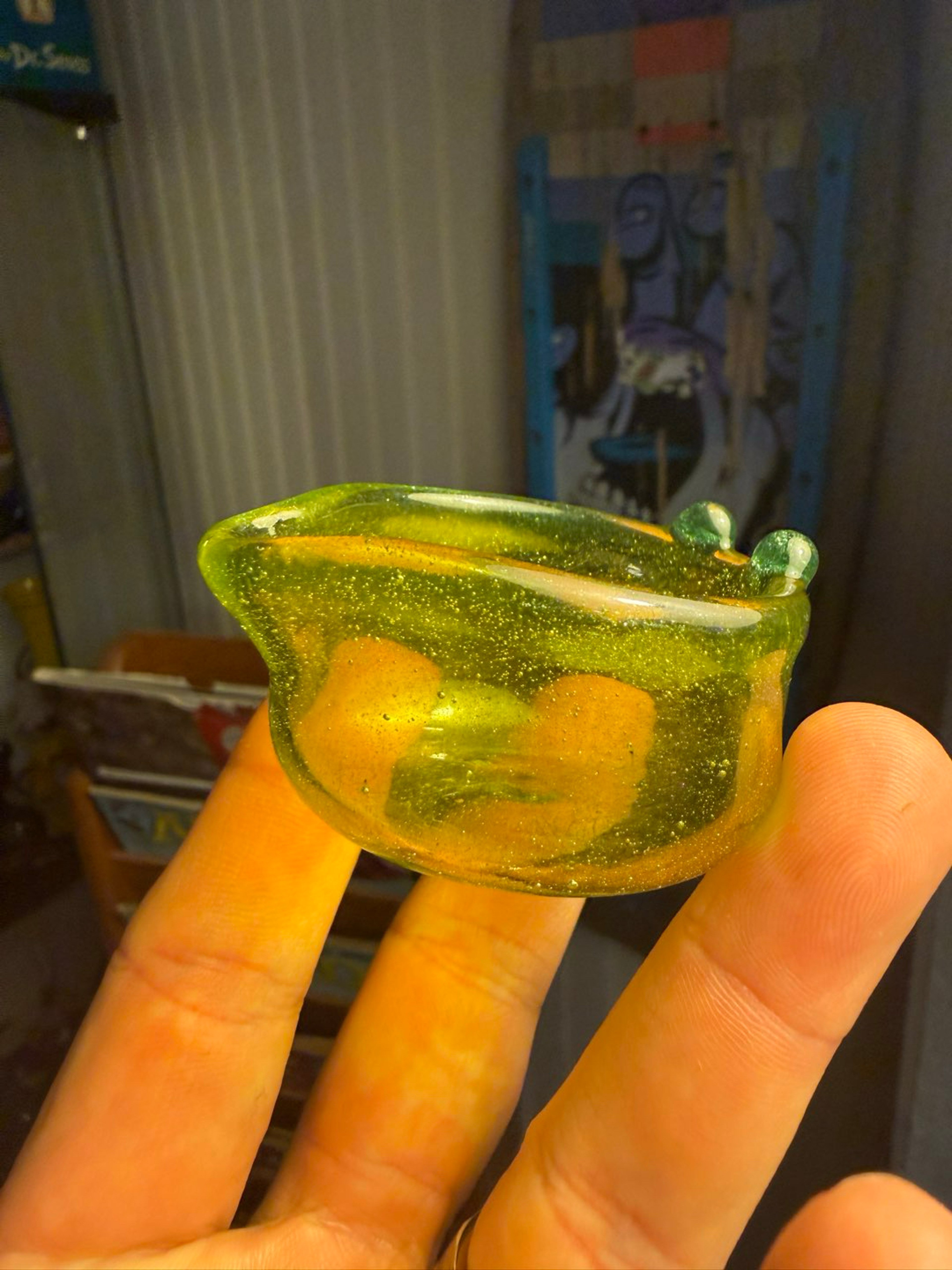Preview pic of Augie glass