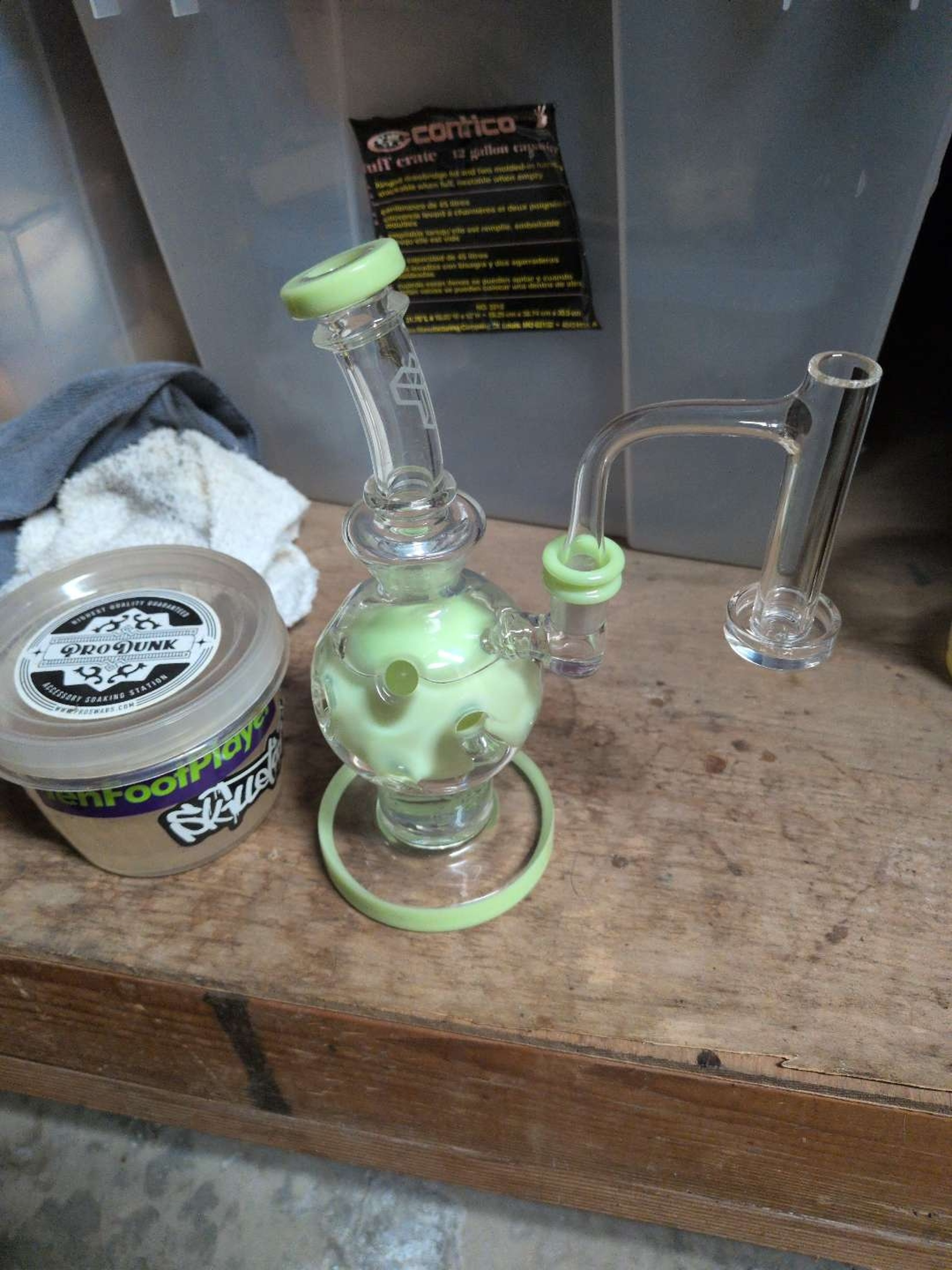 Preview pic of Dab rig seed of life perc almost brand new and tower nail