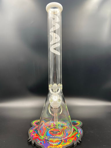 Preview pic of MAV Glass 18" x 9mm Classic Beaker Bong Minimalist White