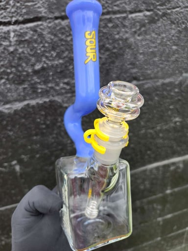 Preview pic of SOUR GLASS CUBE