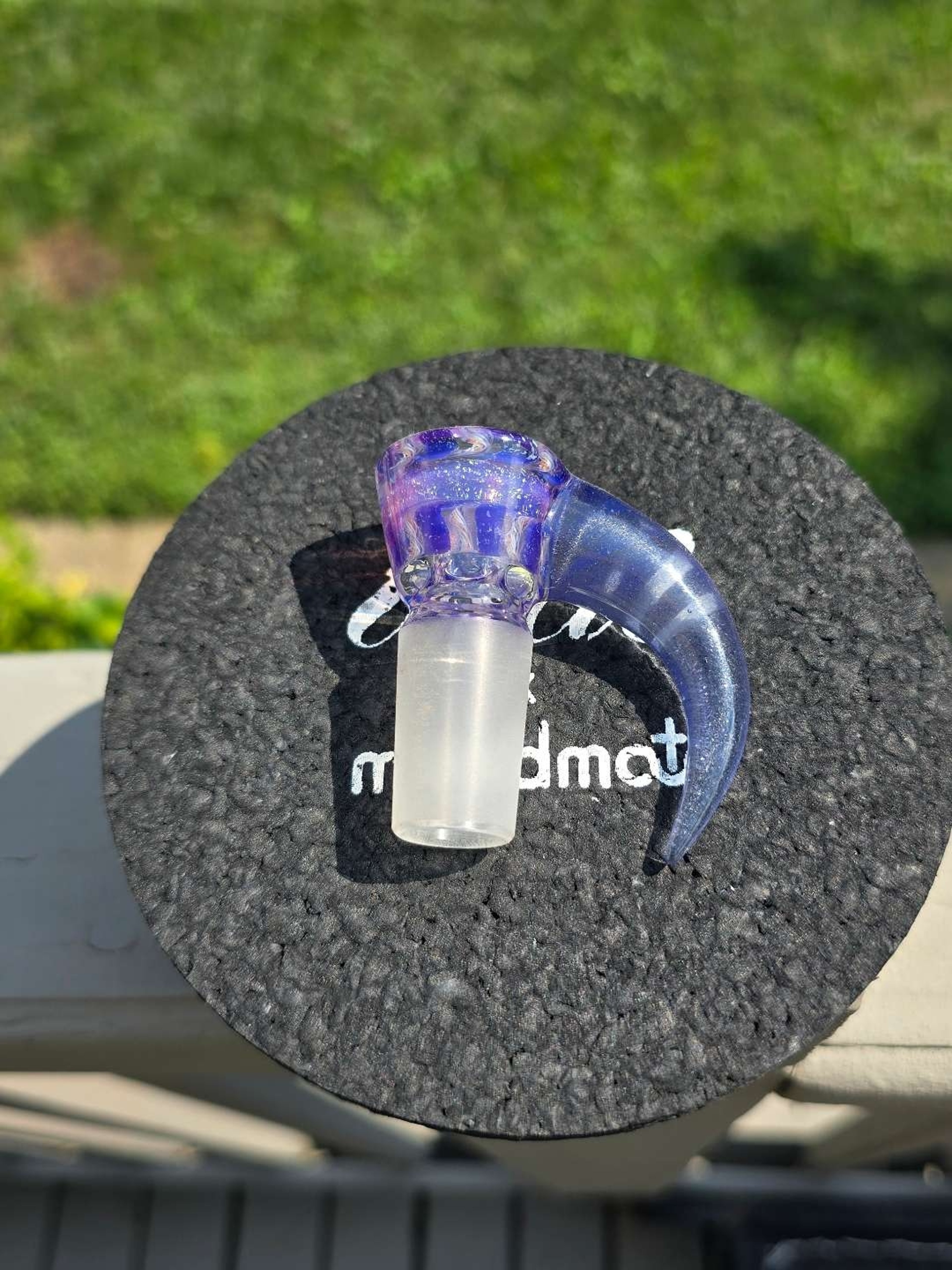 Preview pic of 18mm. 4 hole.  SOV no decal