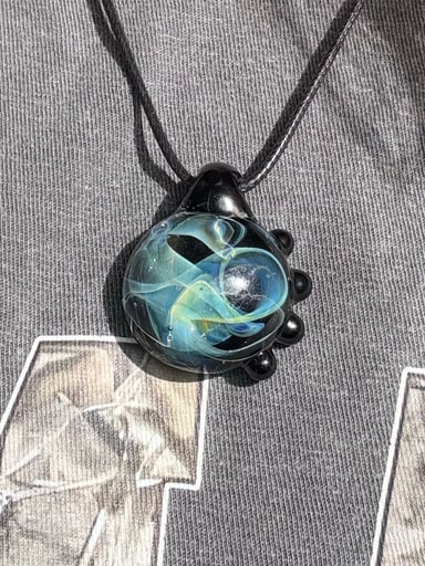 Preview pic of Silver Fume Pendant