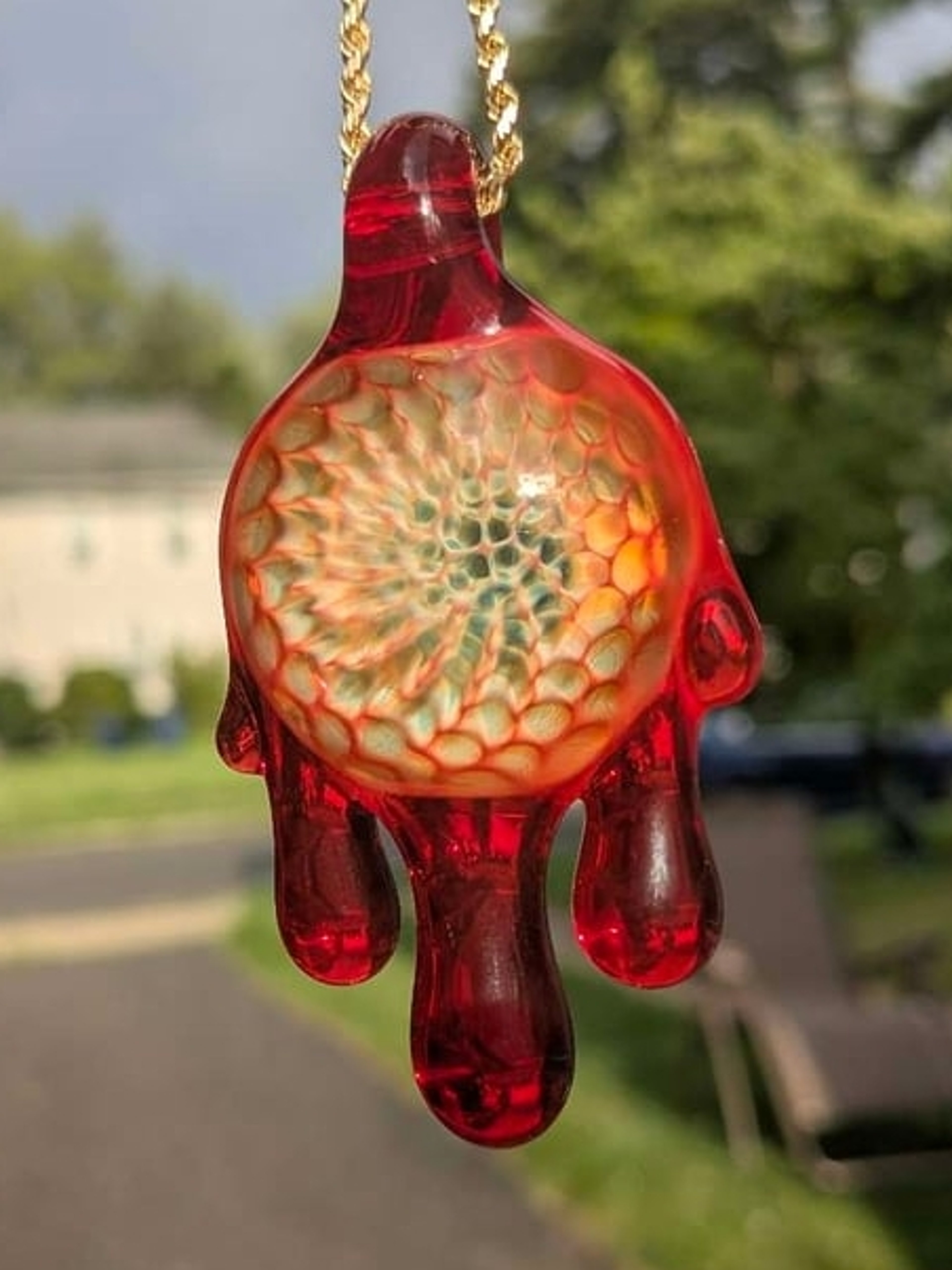 Preview pic of Beak Glass dripping honeycomb pendant