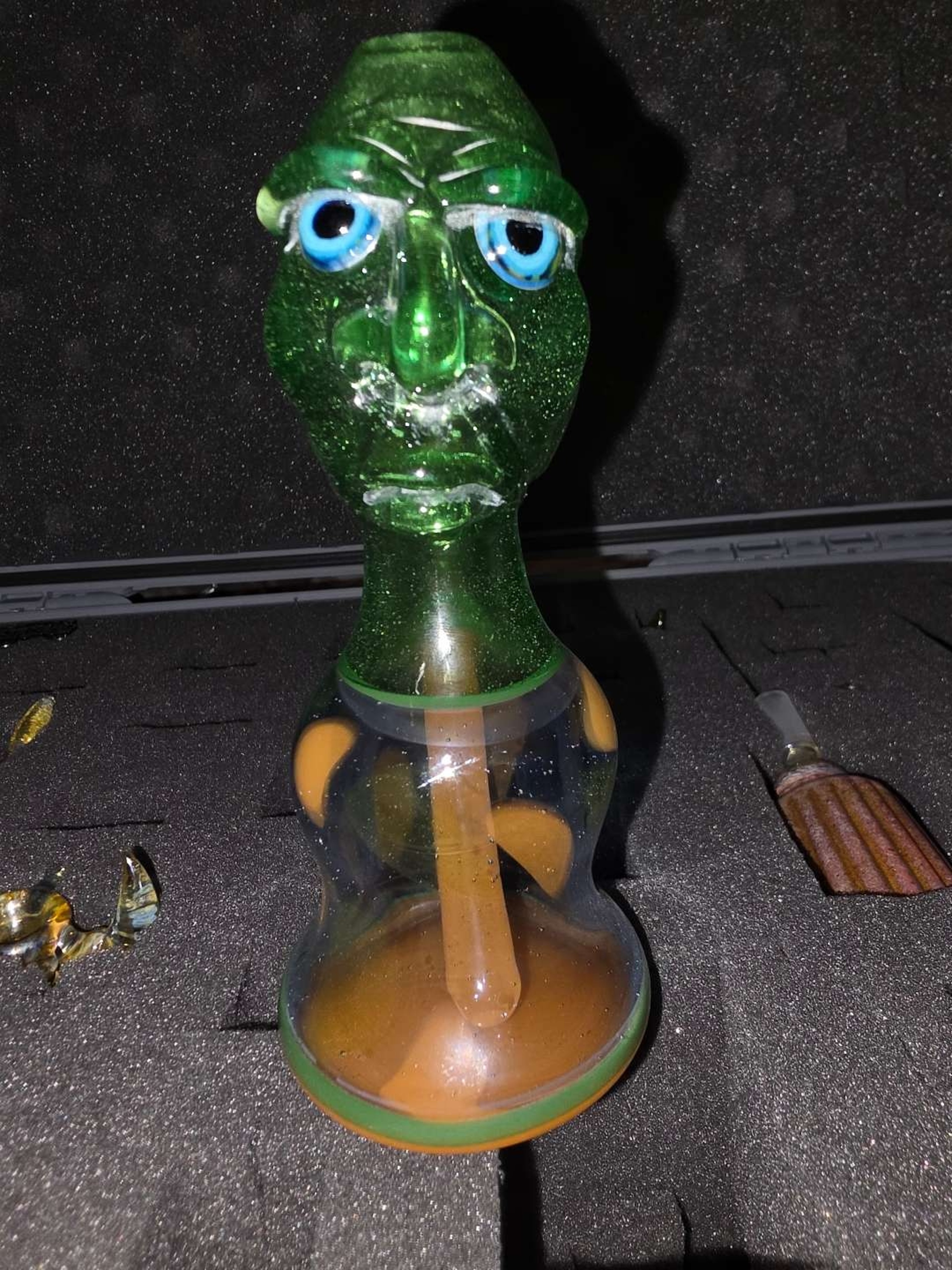Preview pic of Voorhees Old School 14mm male joint rig