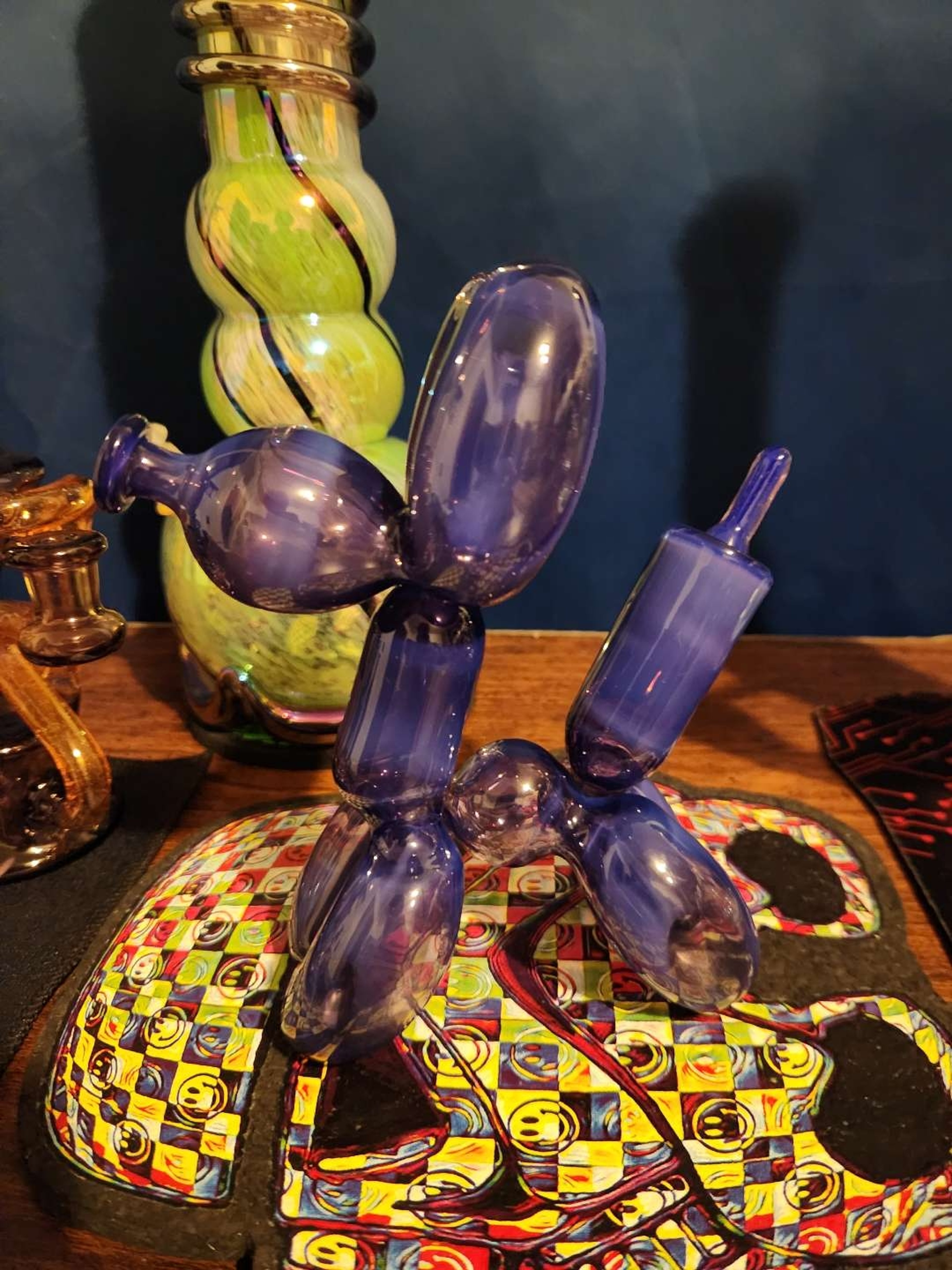 Preview pic of Blitzkreiga purple balloon dog