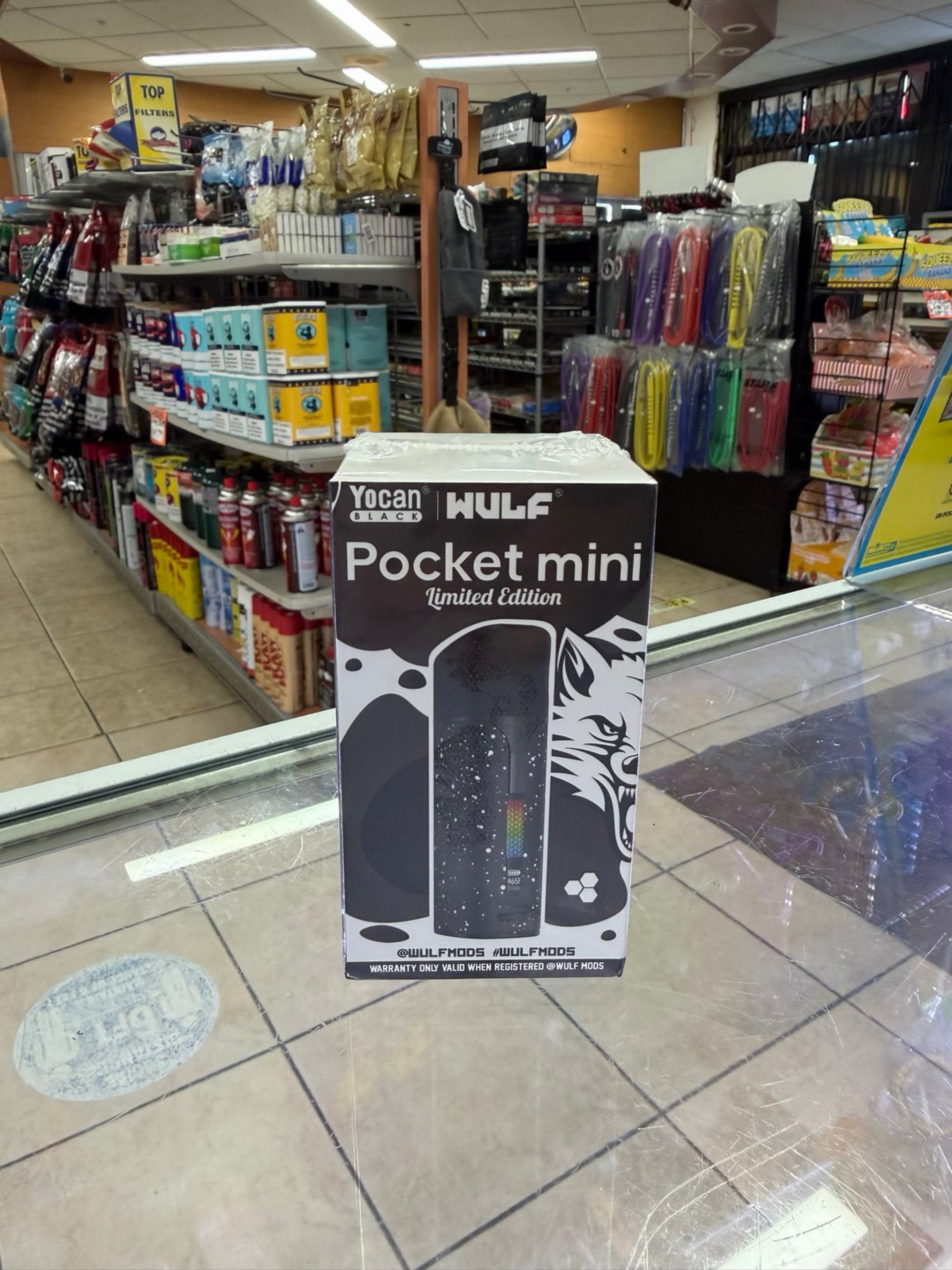 Preview pic of Yocan Wulf Pocket Mini (Black with White Spatter) Brand New Sealed