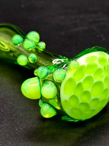 Preview pic of Fluorescent Green X Slyme Honeycomb Pipe