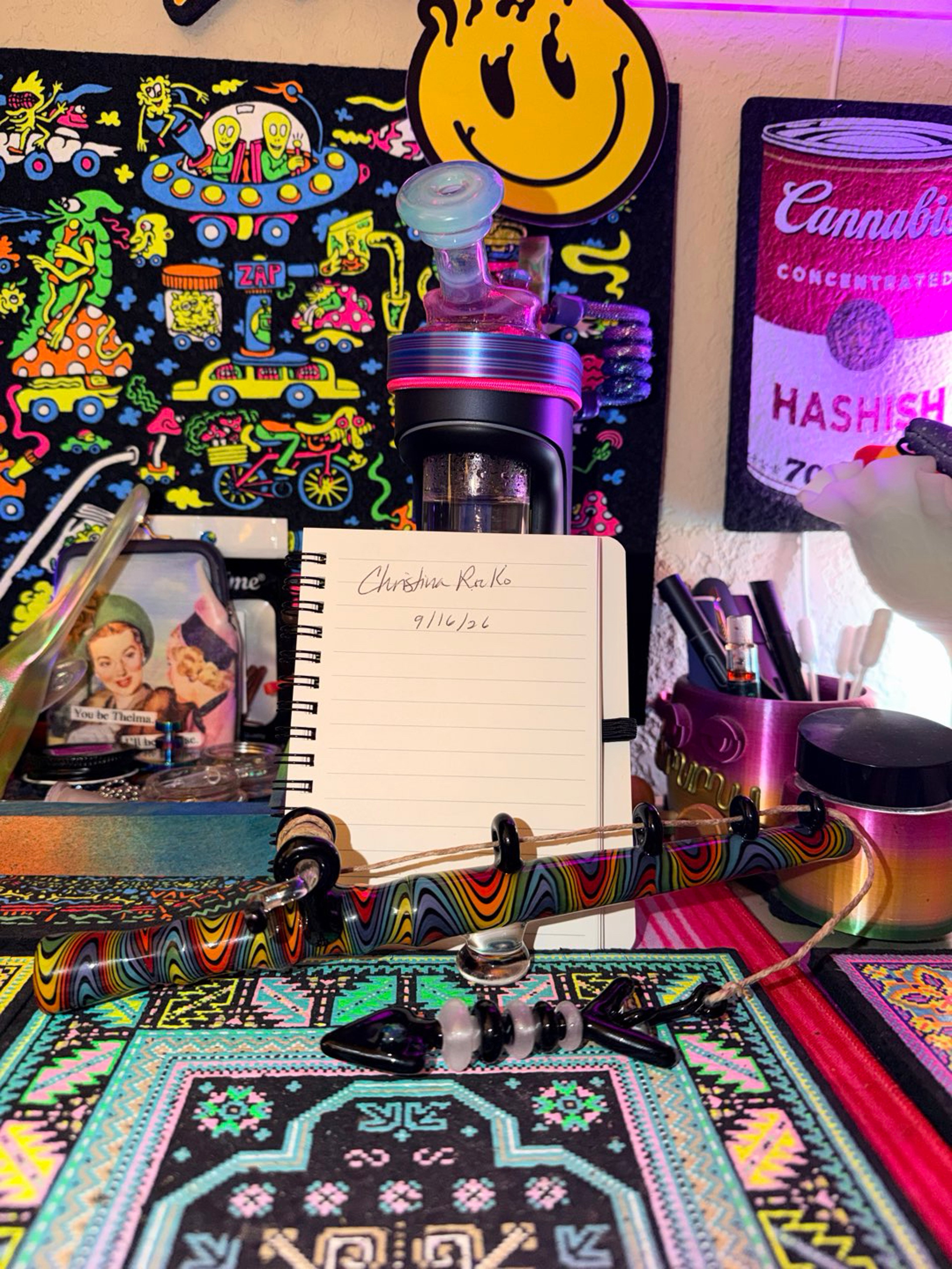 Preview pic of Fishing Pole Pipe/Chillum w/Pendant