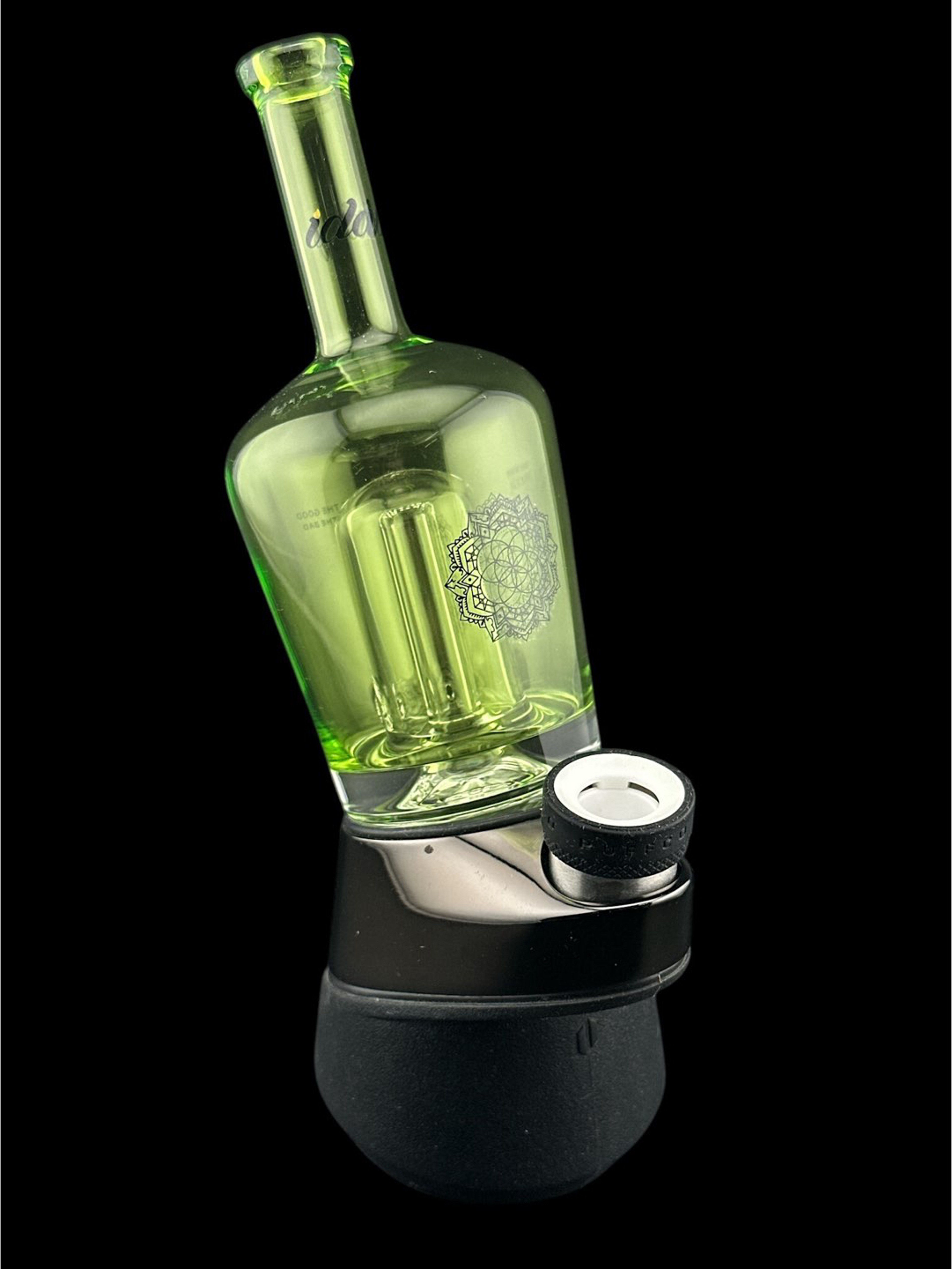Preview pic of Brand New I Dab Glass Solid Color Henny Bottle Peak Attachment