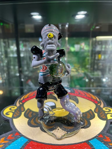 Preview pic of Charisma Glass Marble Thief 5