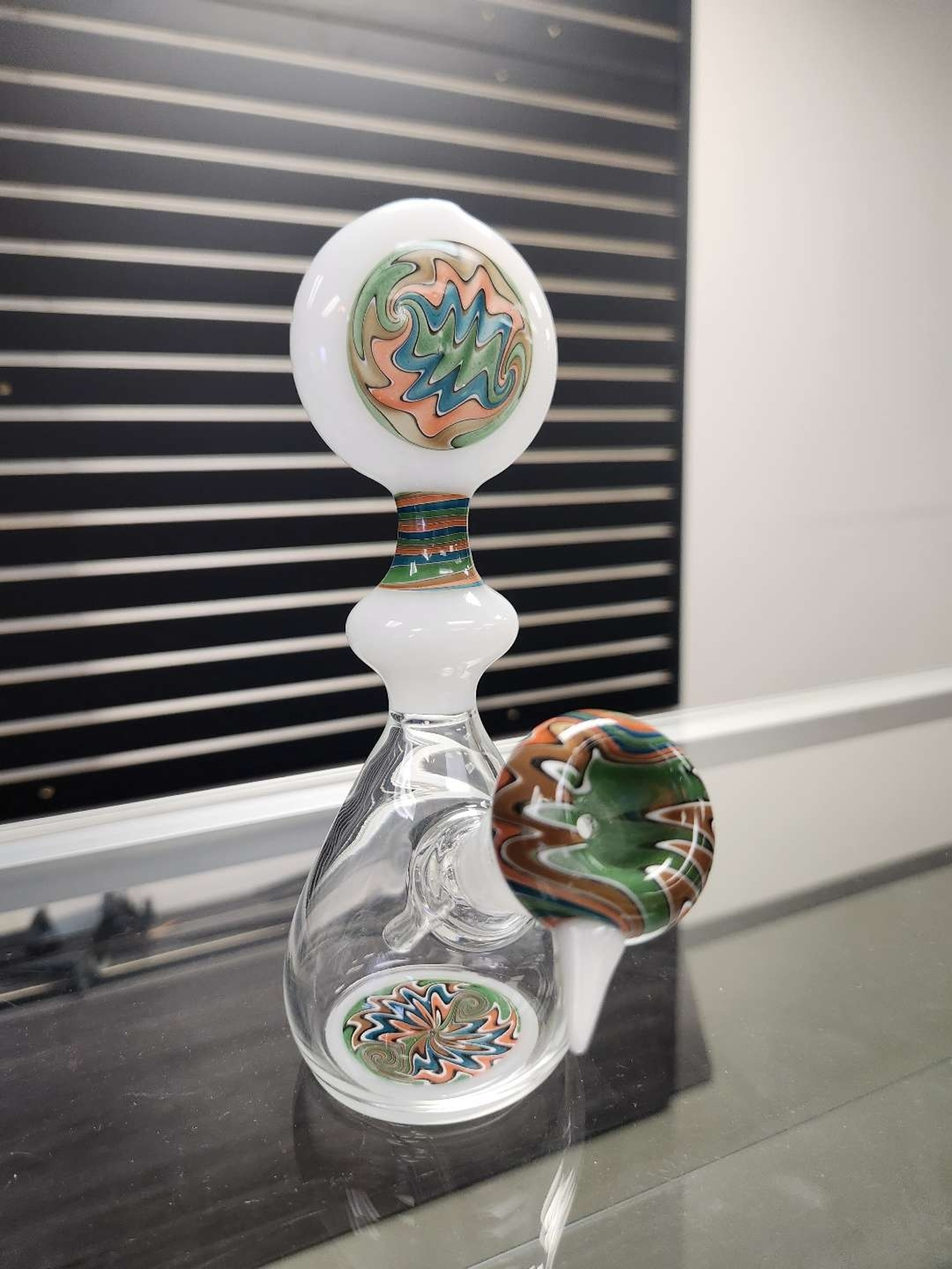Preview pic of AUTHENTIC MATT Z WIG-WAG & CANE BONG