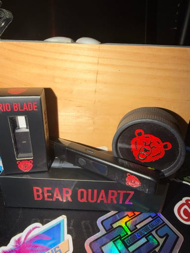 Preview pic of Bear Quartz Trio