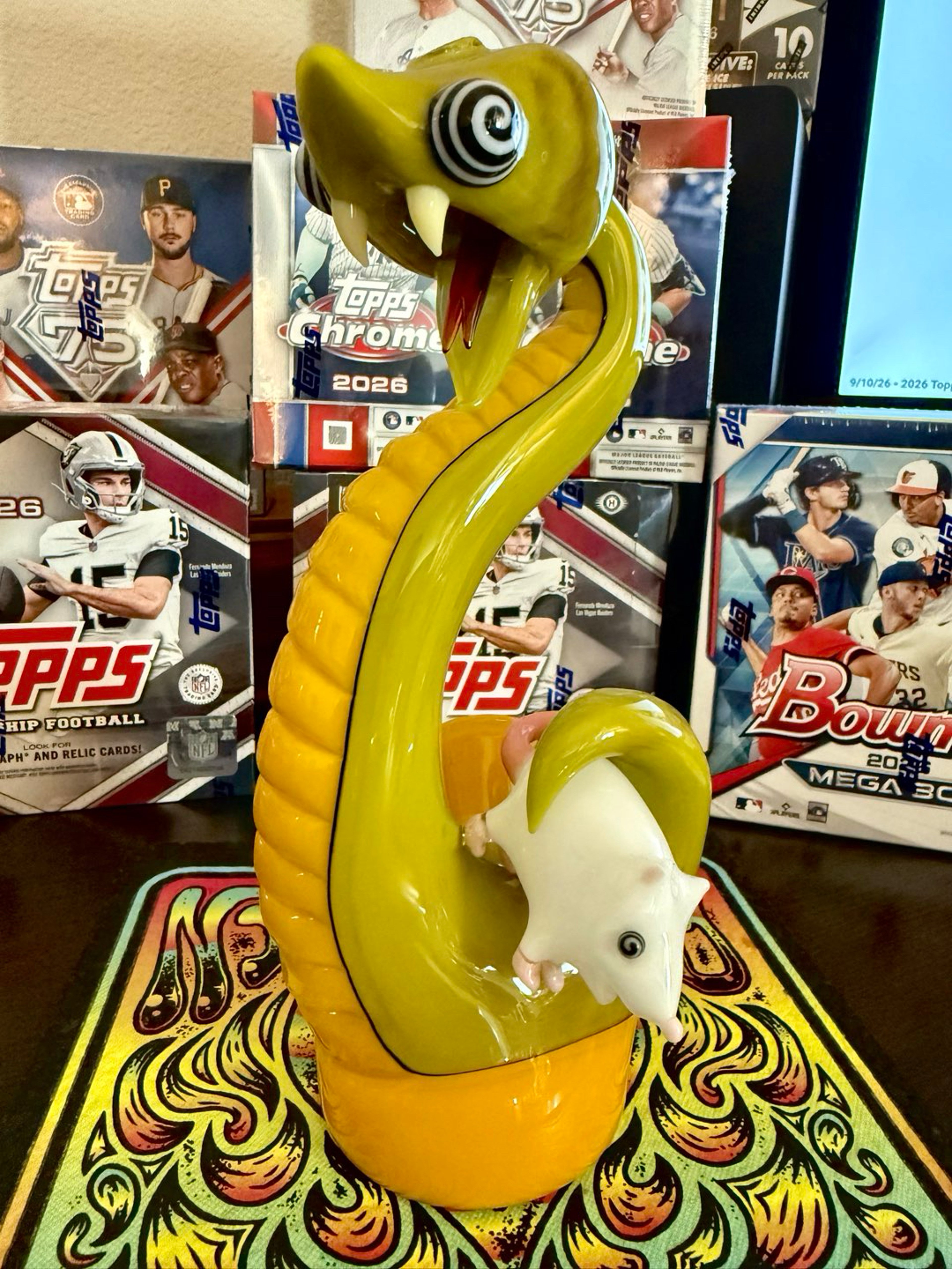 Preview pic of Niko Cray Snake