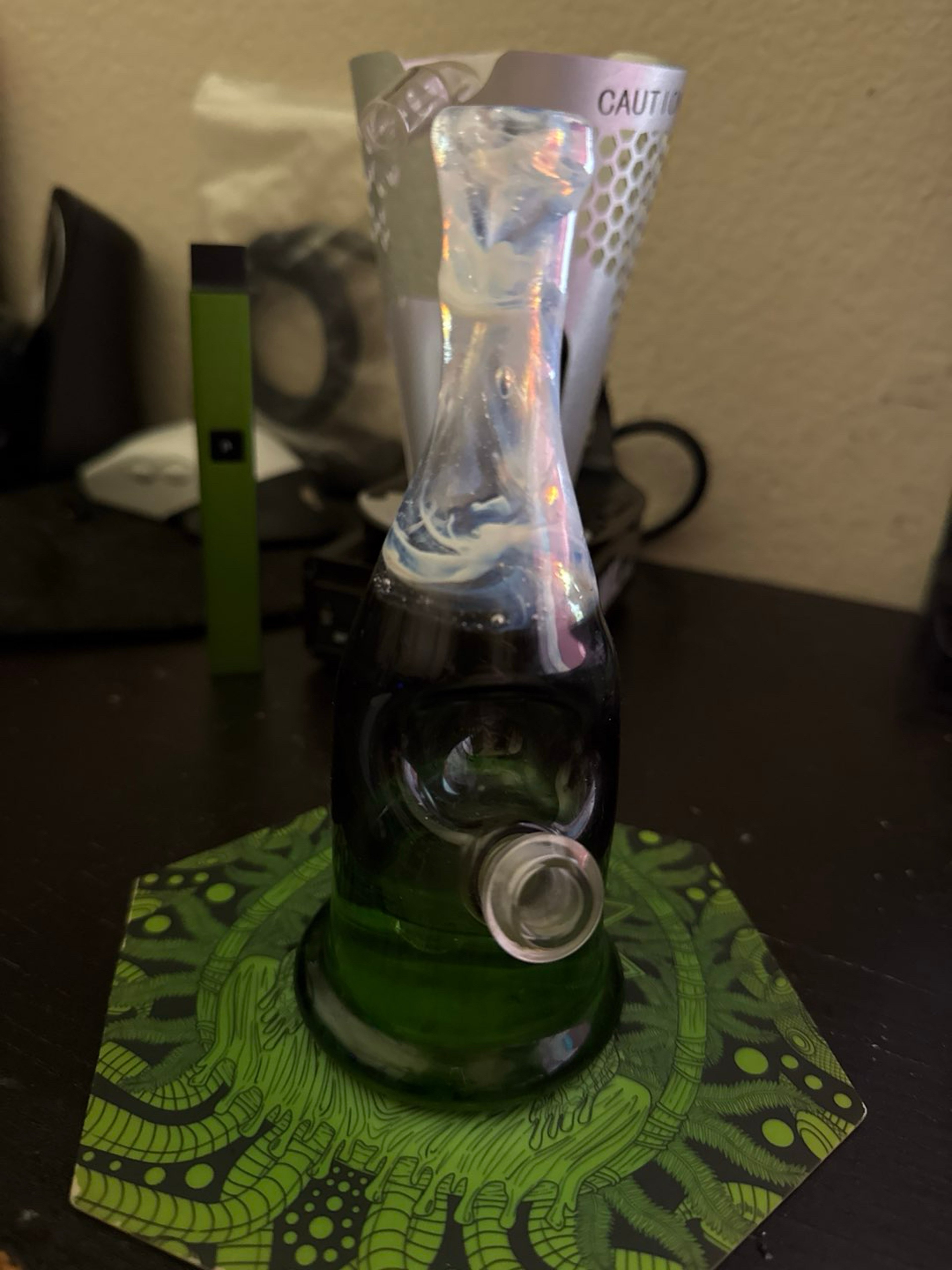 Preview pic of Costa glass saki bottle