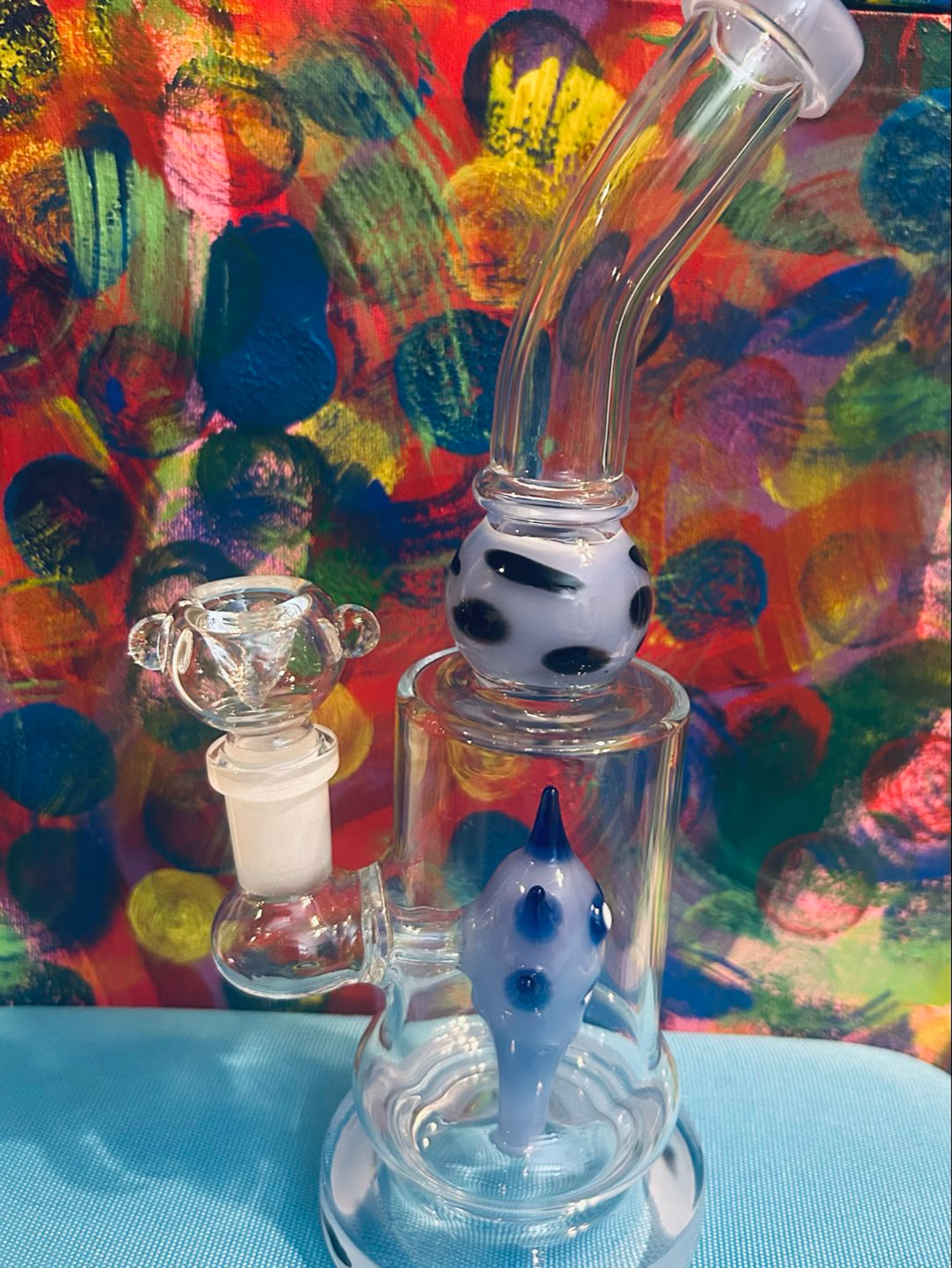 Preview pic of Cool glass crazy face water pipe