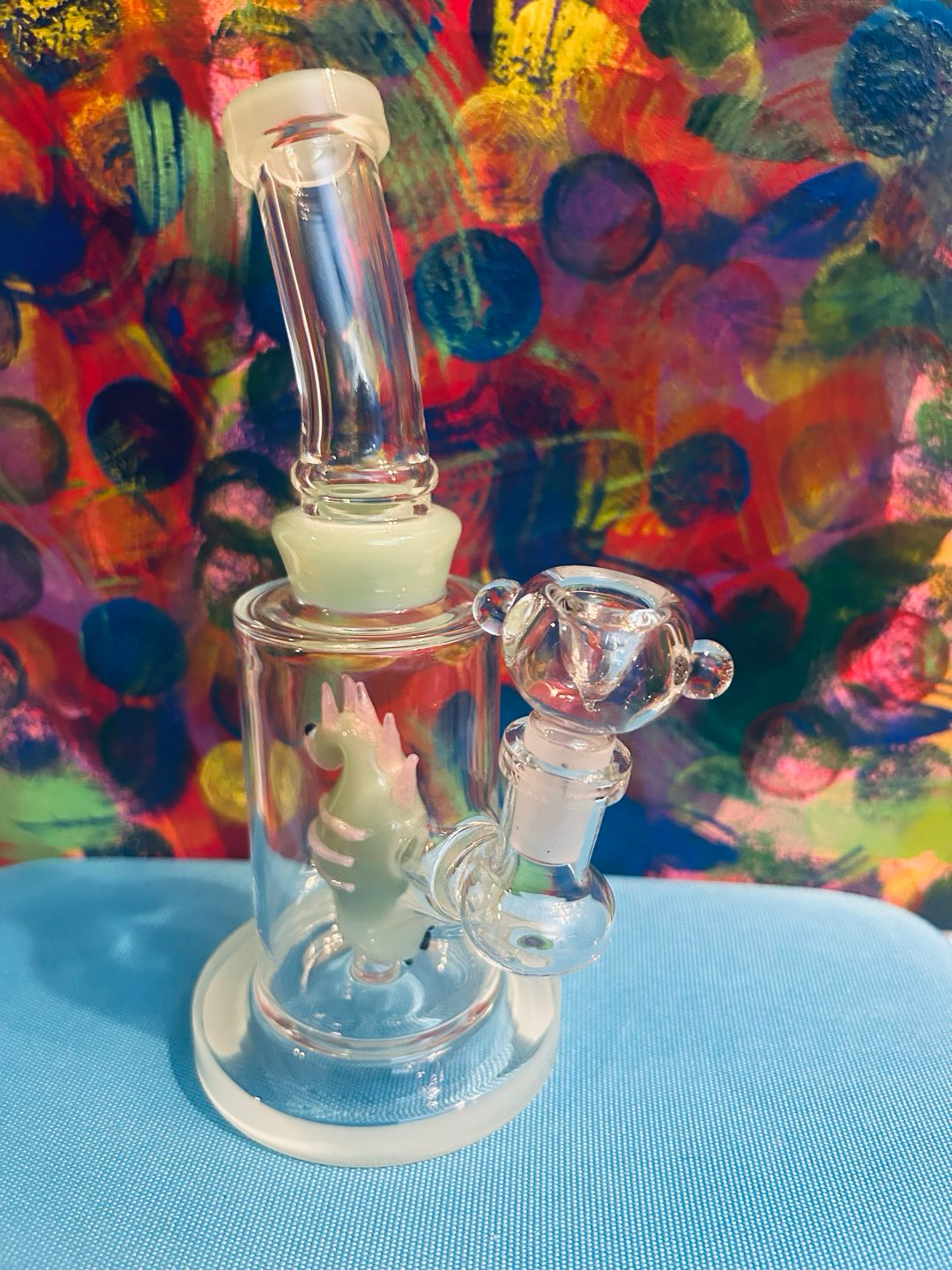 Preview pic of Green glass seahorse water pipe