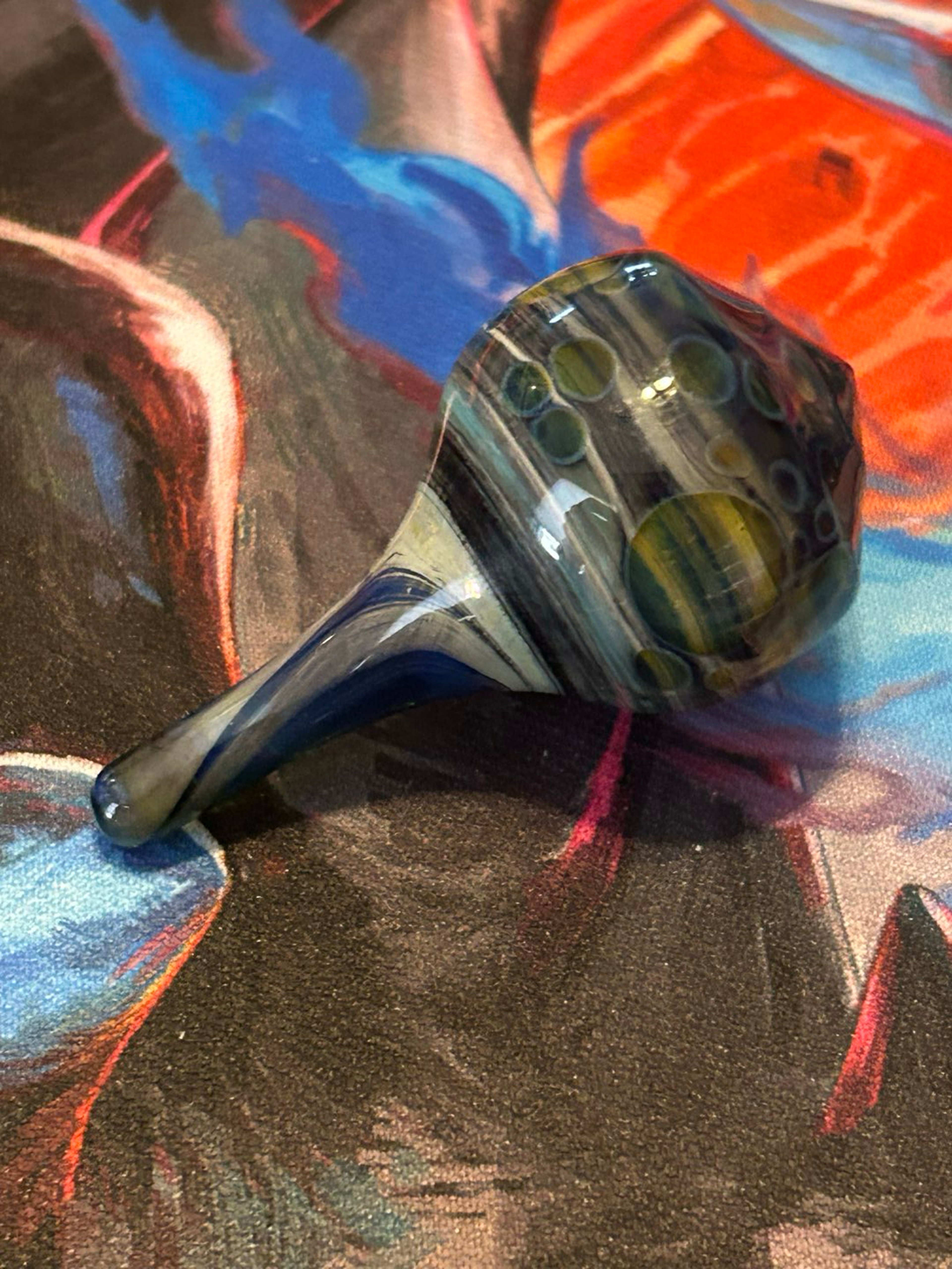 Blue and green spinner image 0