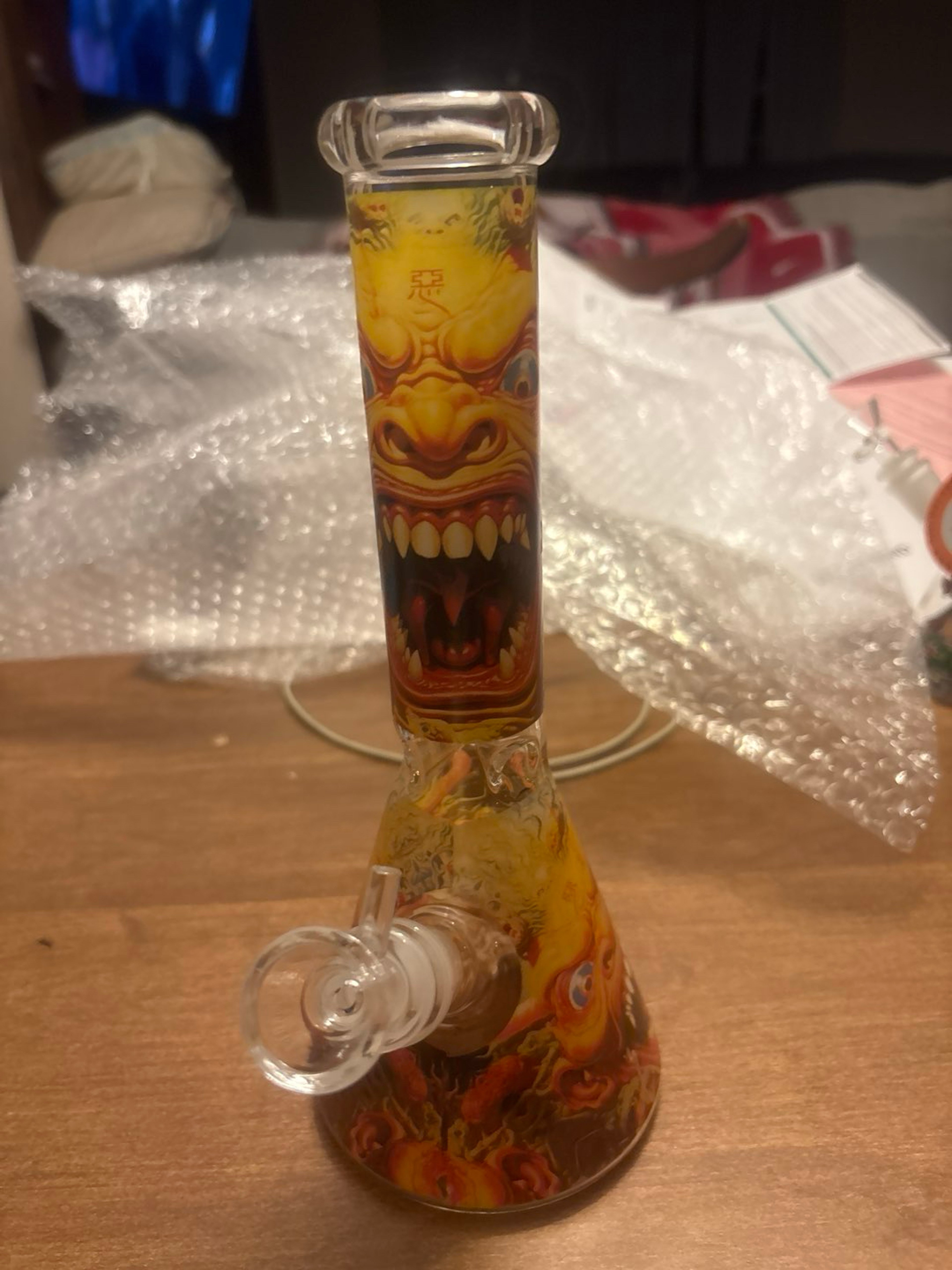 Preview pic of Monster bong