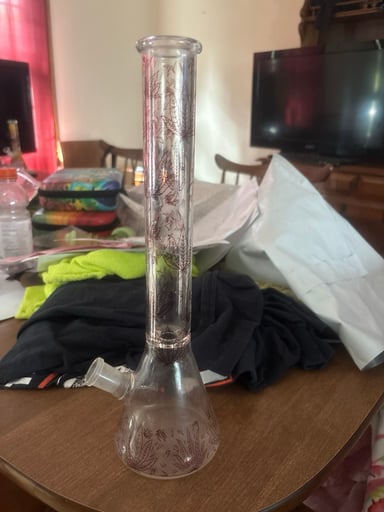 Preview pic of Fall beaker bong