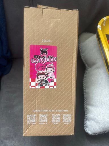 Preview pic of Water bottle