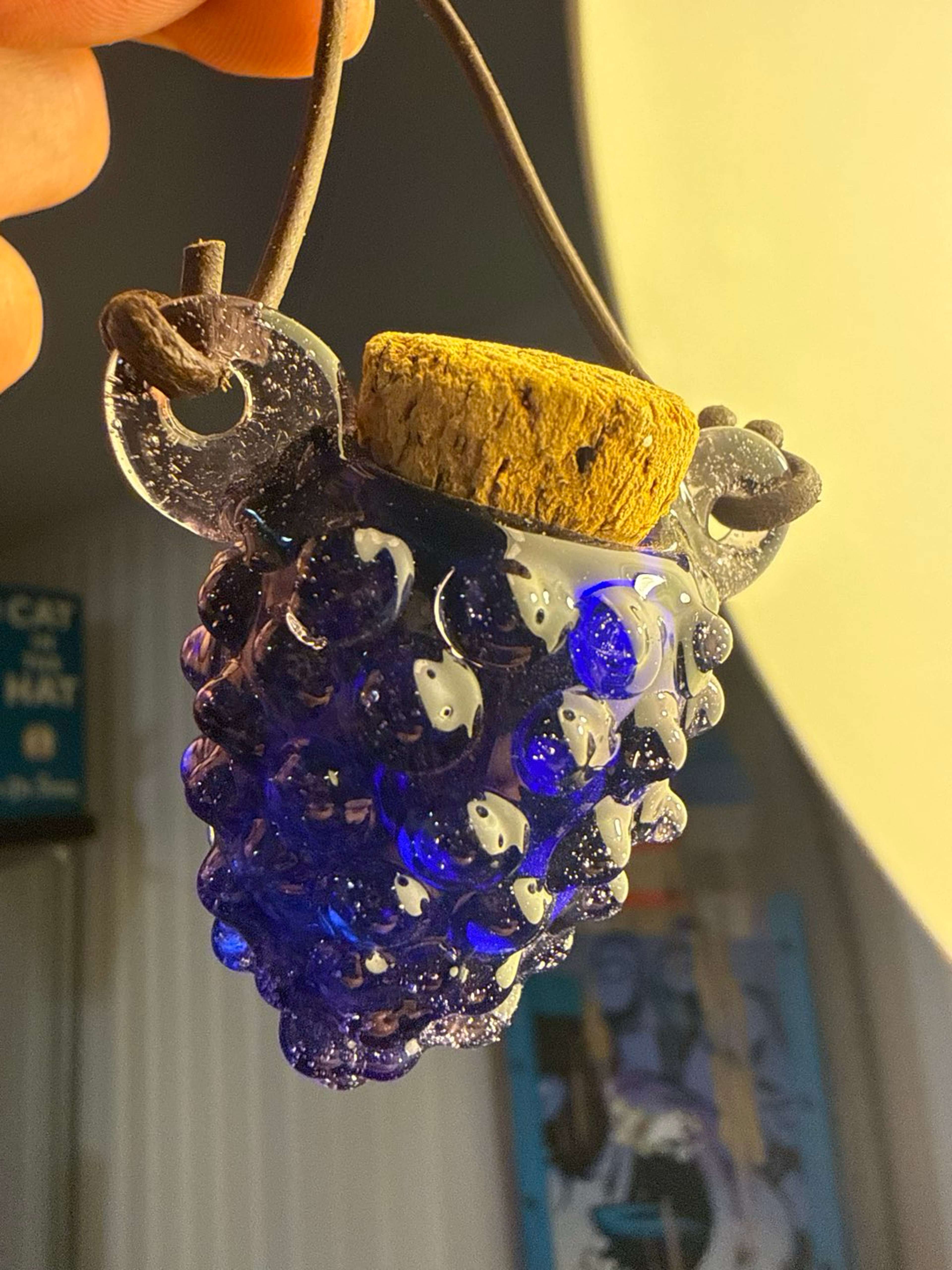 Preview pic of Glass by Boots jar pendy