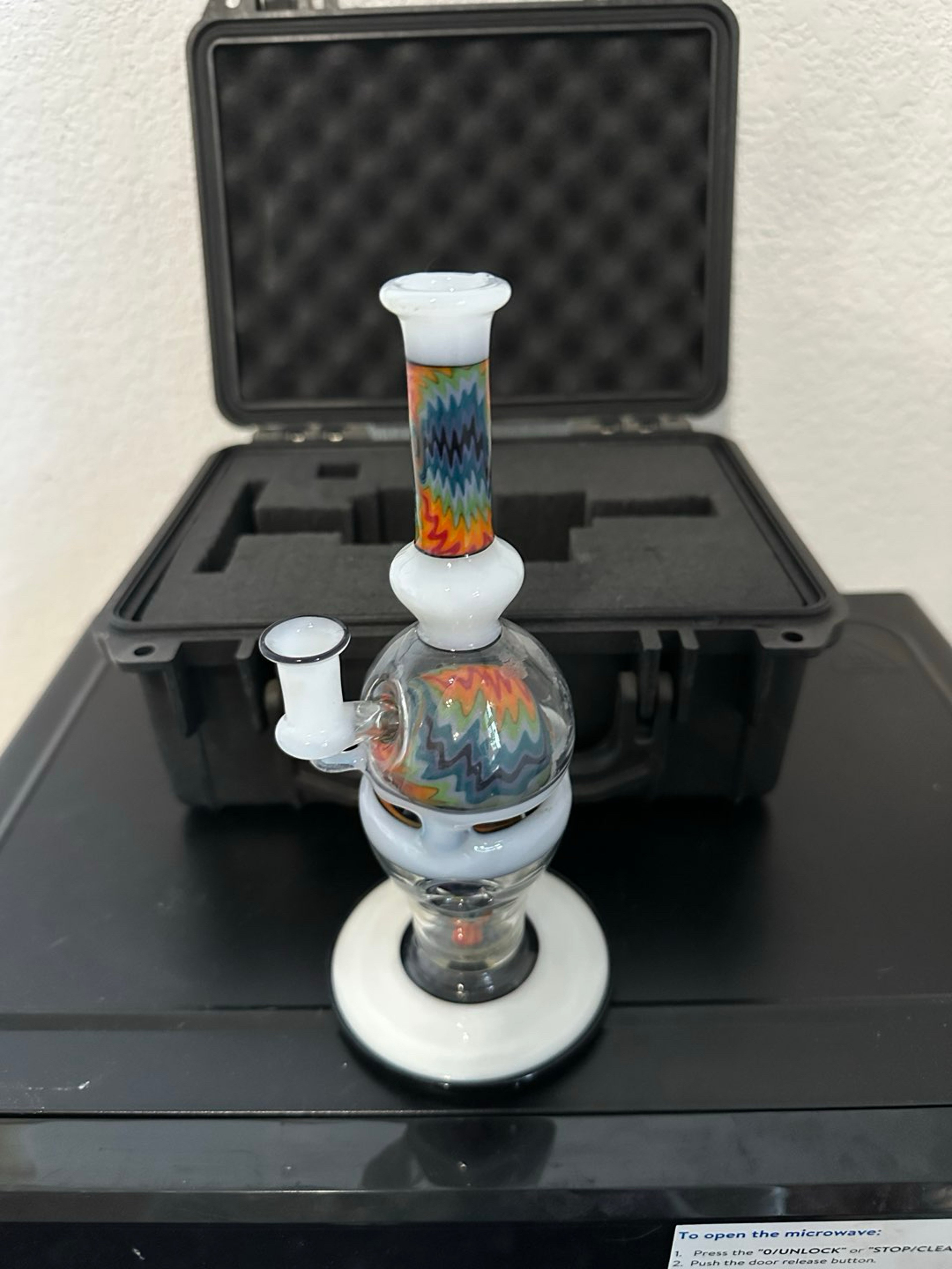 Preview pic of Subliminal glass egg