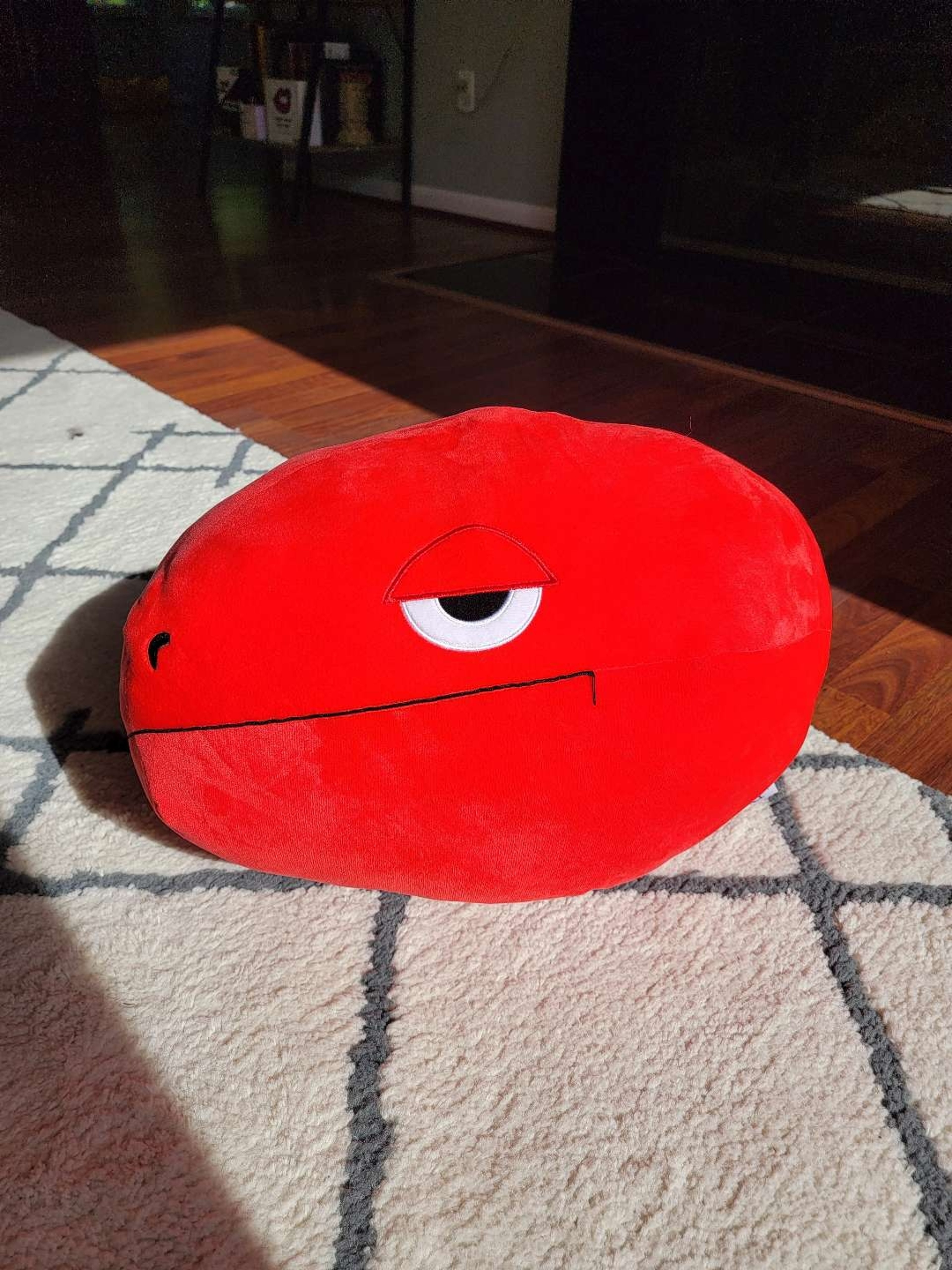 Preview pic of Elbo Closed Mouth Nya Dino Pillow