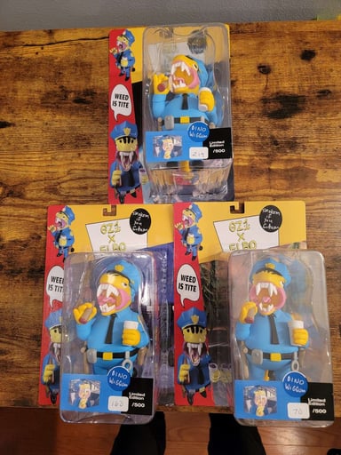Preview pic of Elbo x Gz1 Vinyl Wiggum Figure (5 inch)