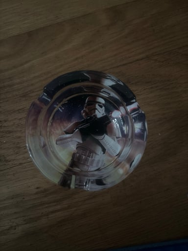 Preview pic of Star Wars ash trays