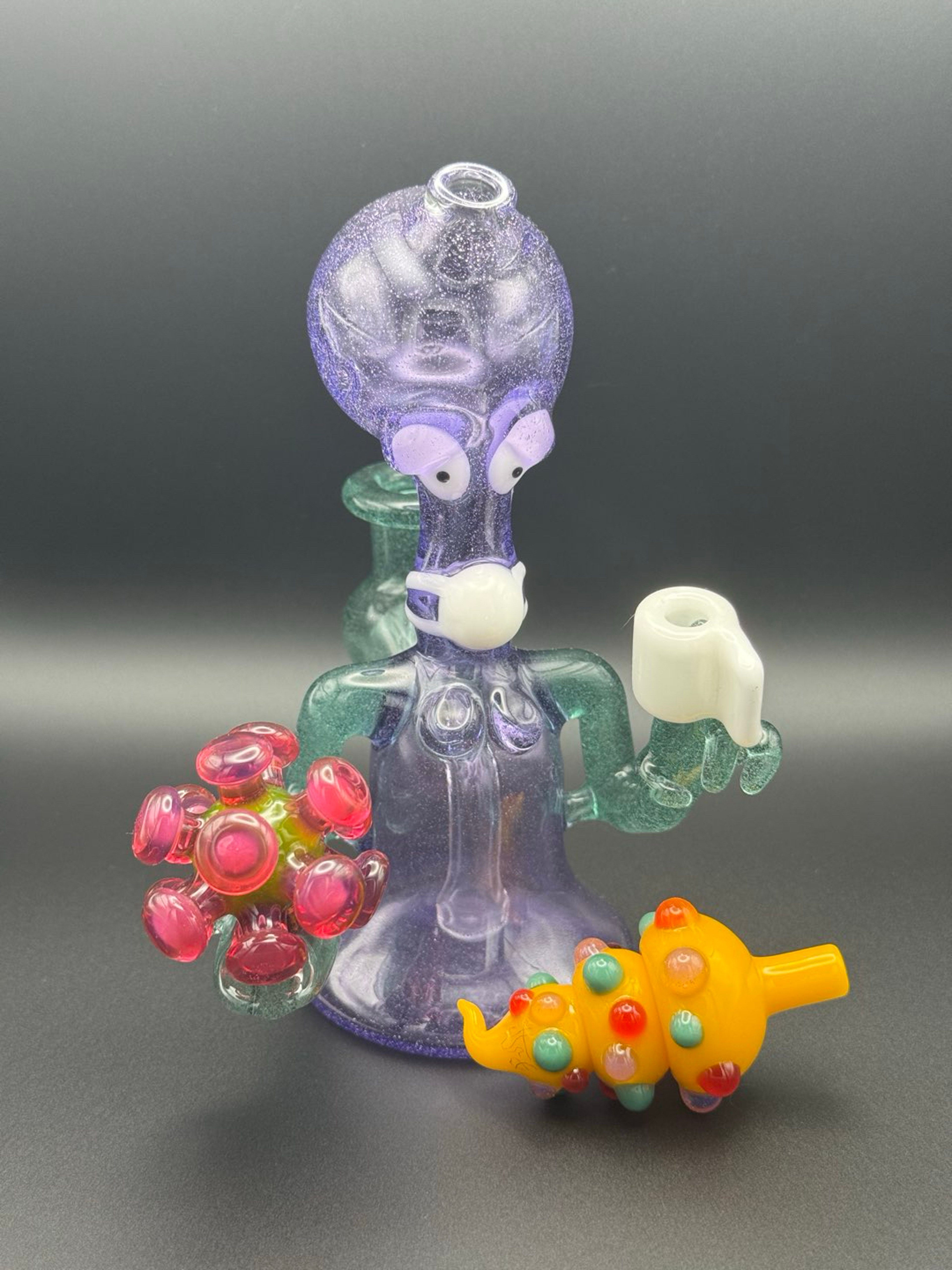 Preview pic of Puff Glass COVID Roger with TP Pendy and Golden Poop Carb Cap