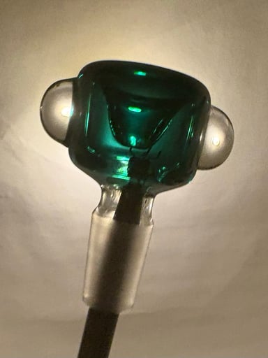 Preview pic of Dark green turquoise 14mm bowl piece with clear side nubs