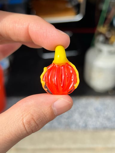 Preview pic of UV pumpkin pendant
