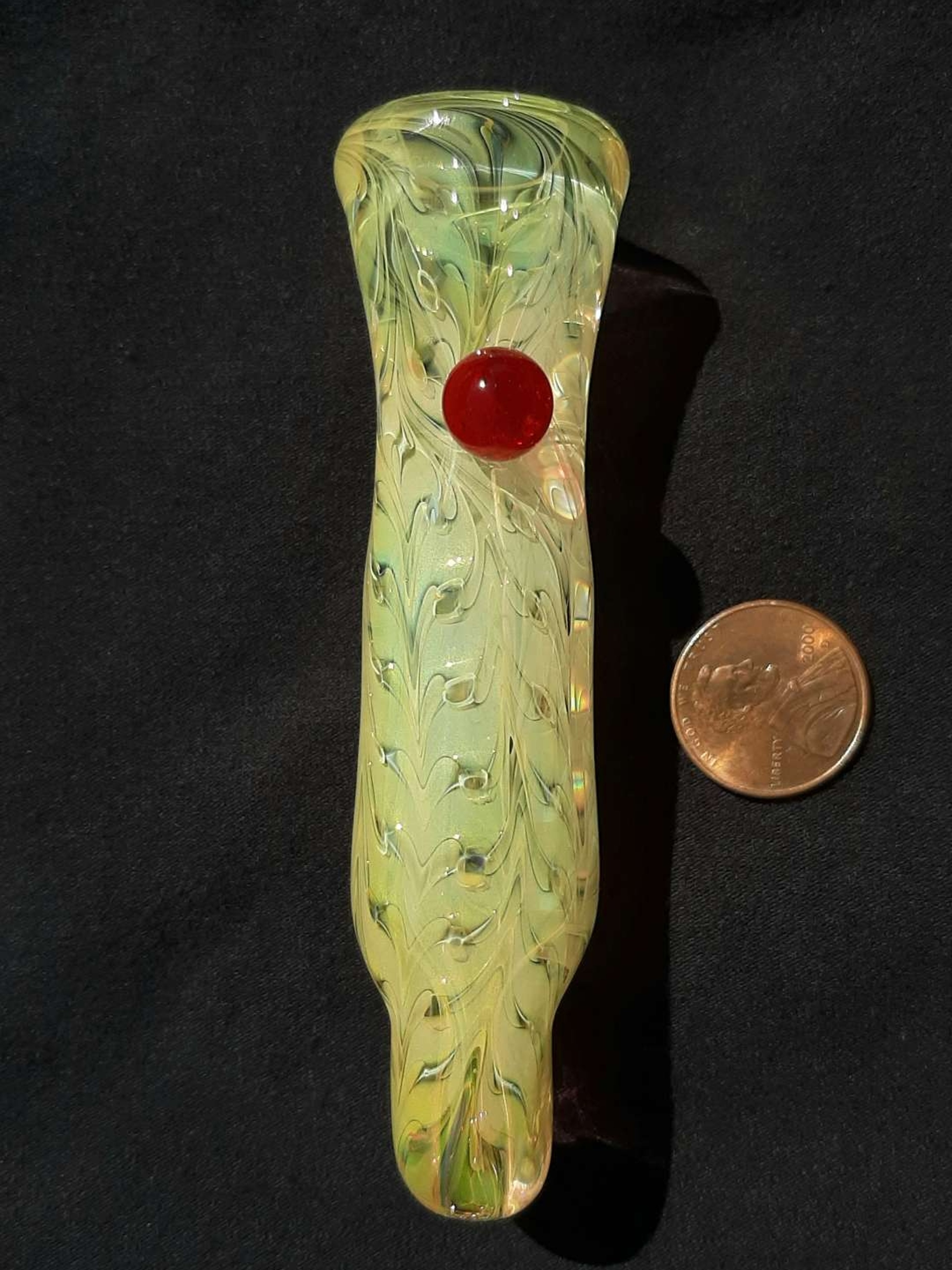 Feather raked, color changing, borosilicate glass chillum with a flattened mouth. FREE SHIPPING image 0