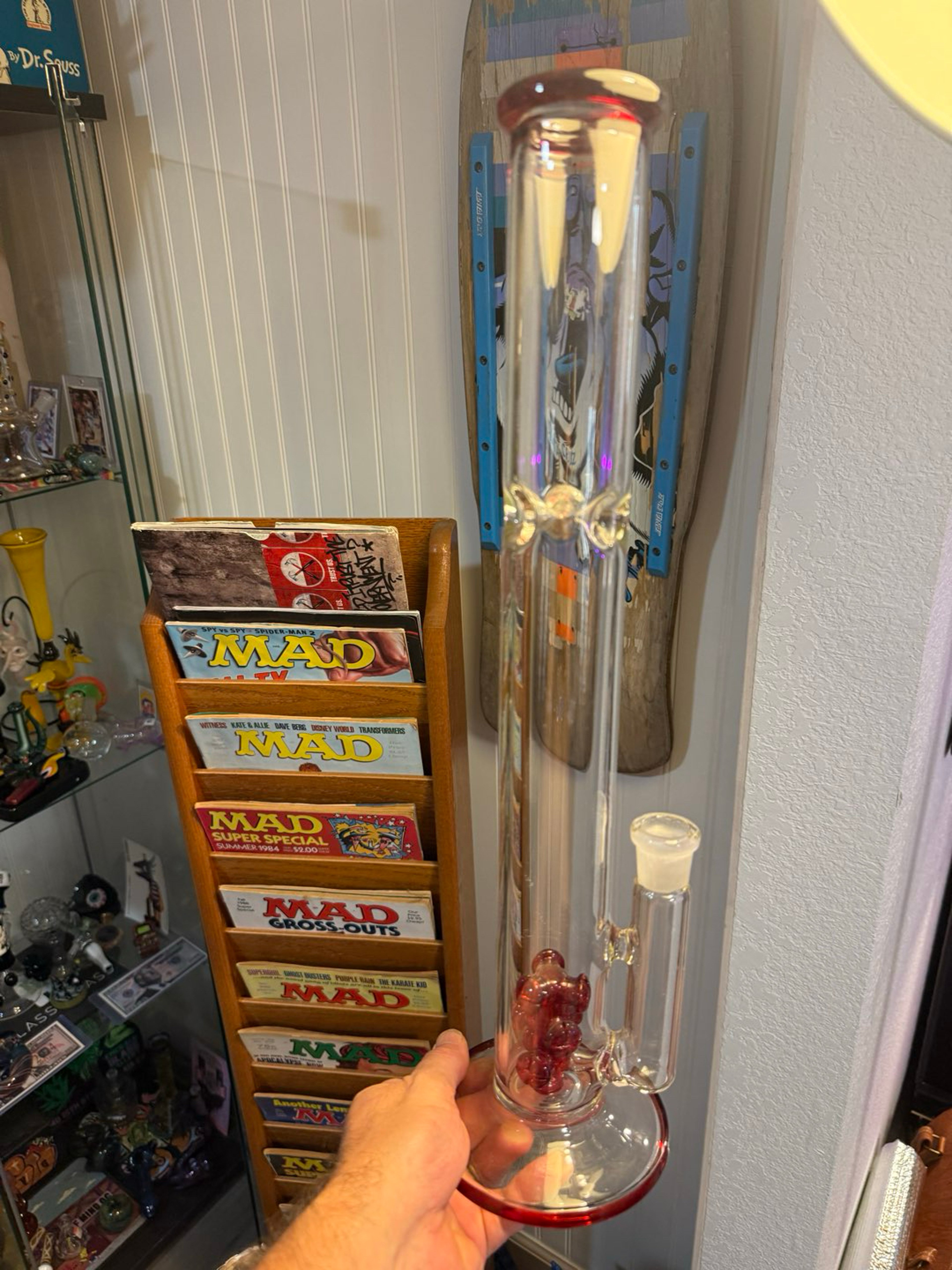 17” Straight tube with red accents image 0