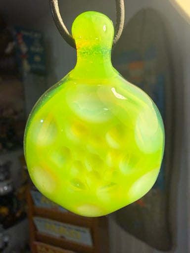 Preview pic of Slime dot worked pendant
