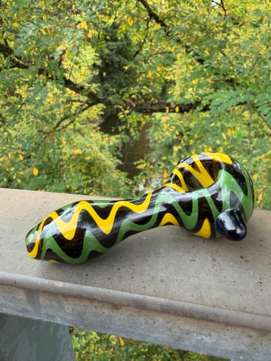 Preview pic of Imported Ducks theme spoon pipe