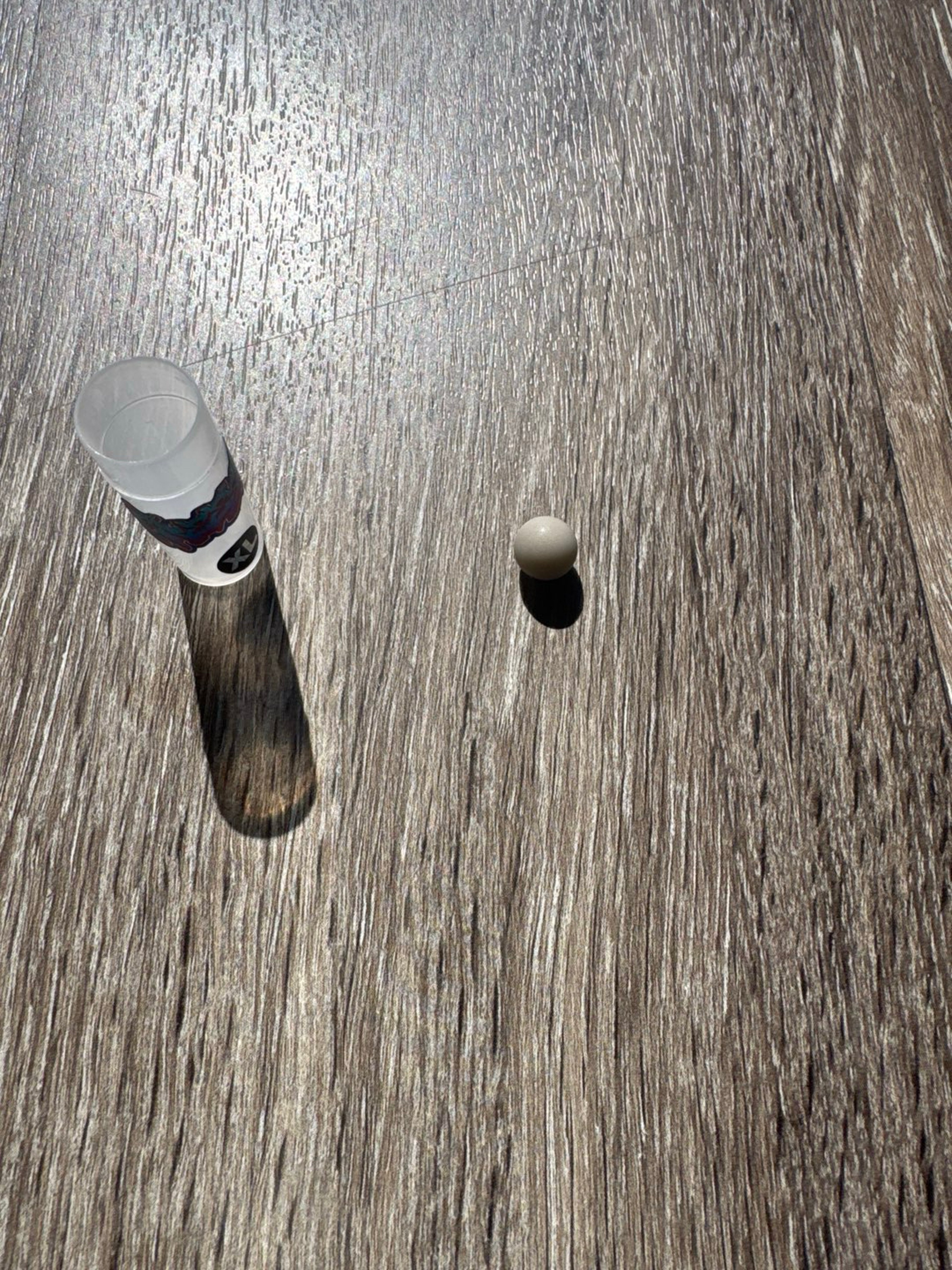 Preview pic of AlN Aluminum nitride Big bead , this thing is big maybe 8-9mm?