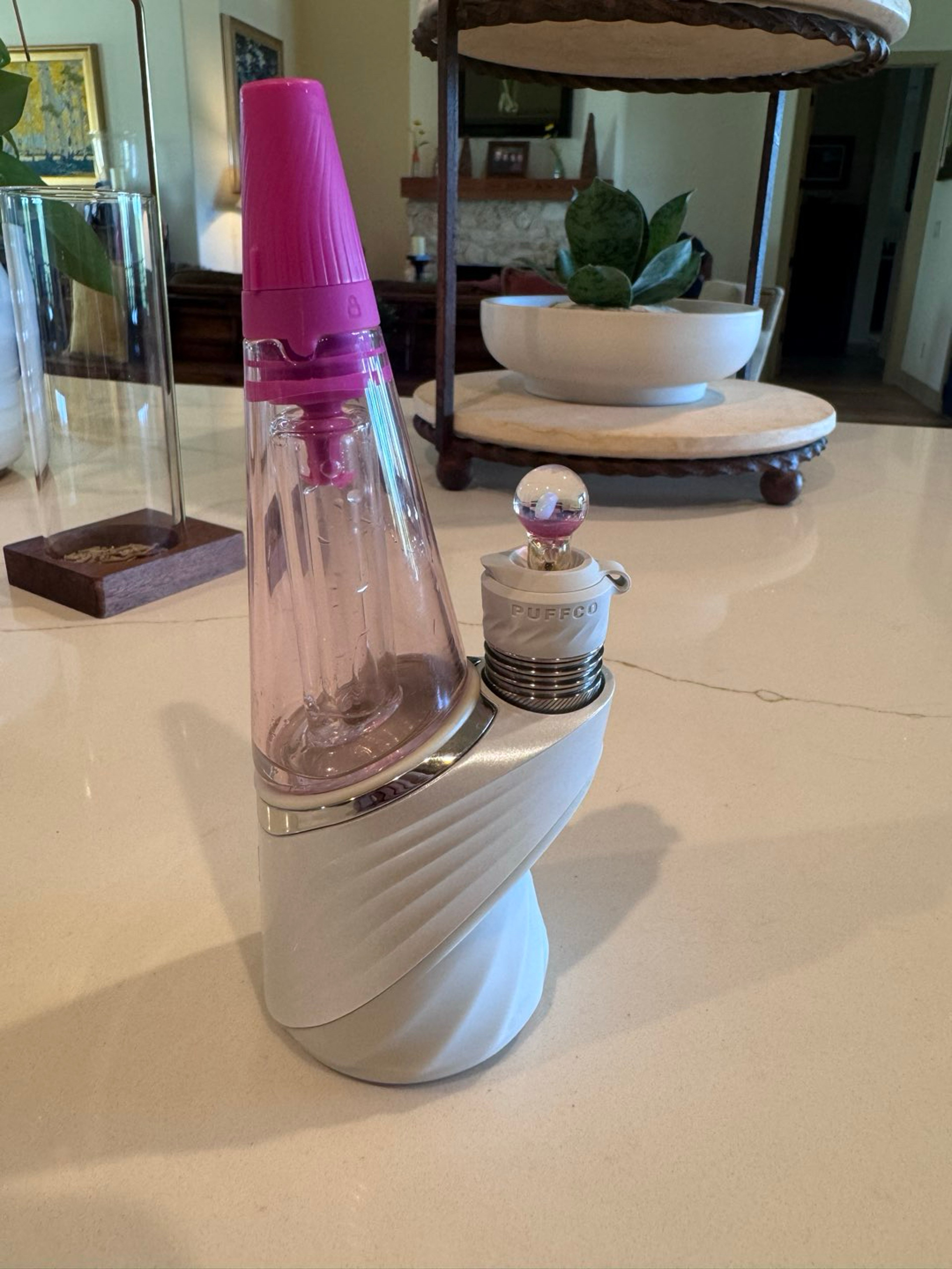 Preview pic of Puffco Peak Pro