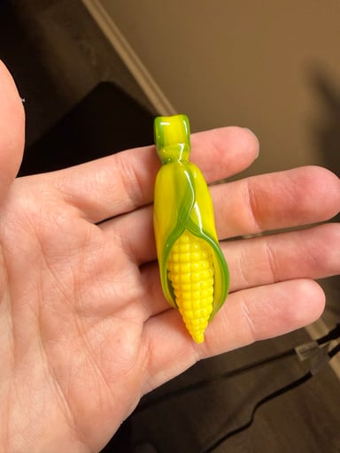 Preview pic of Corn on the Cob Pendant rosburg glass