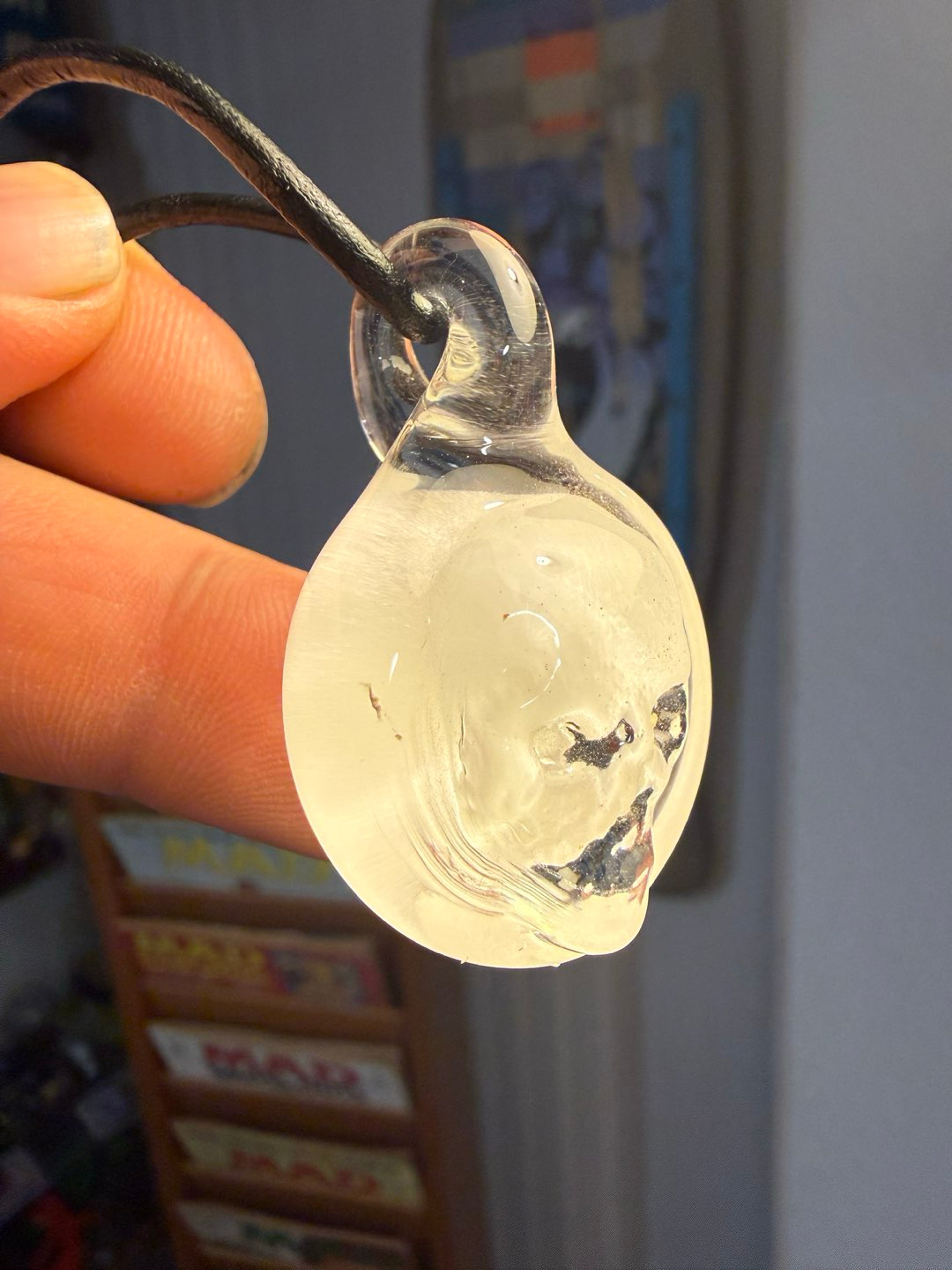 Preview pic of Skull pendant
