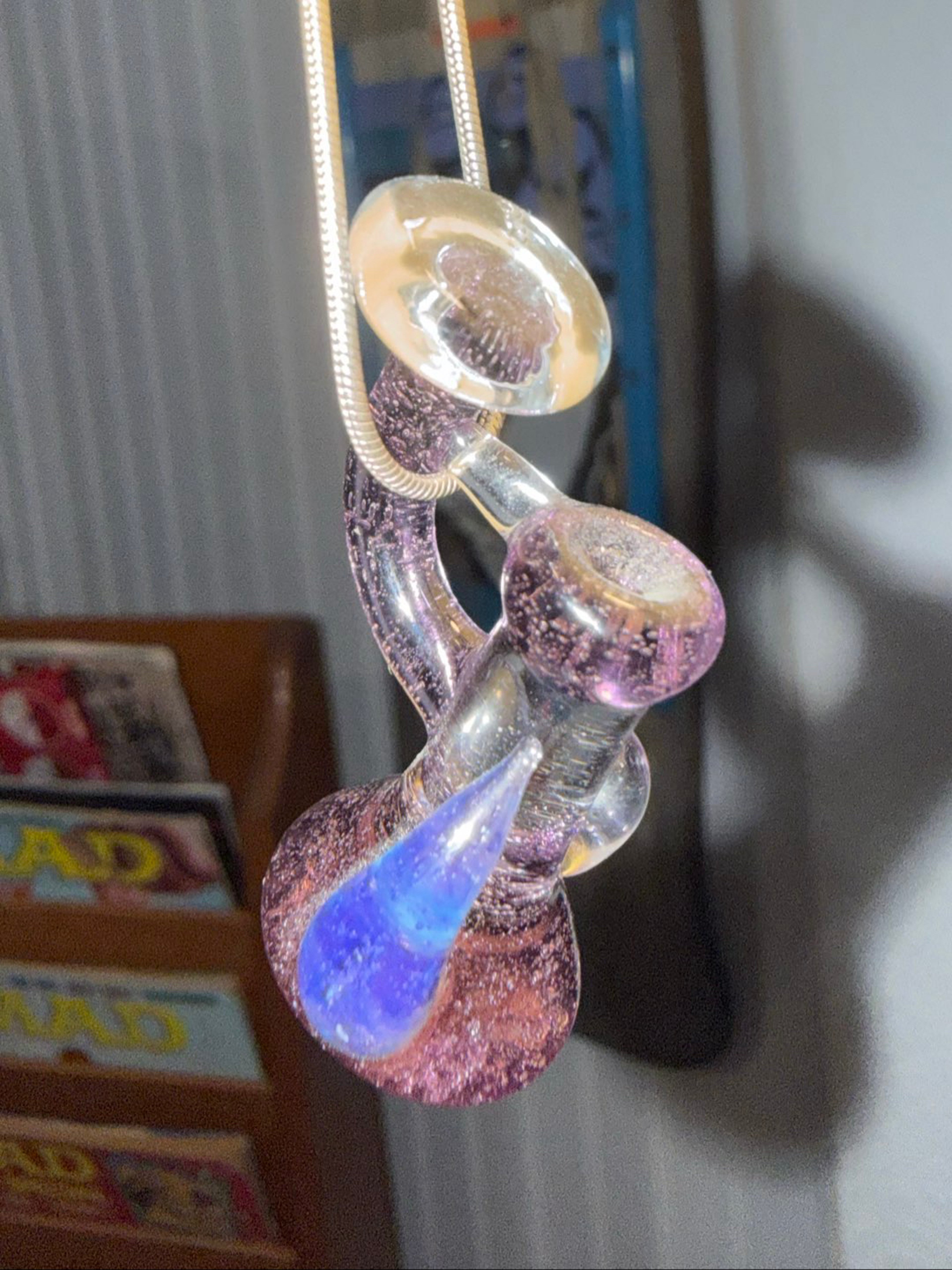 Preview pic of Mini push bub pendant micro